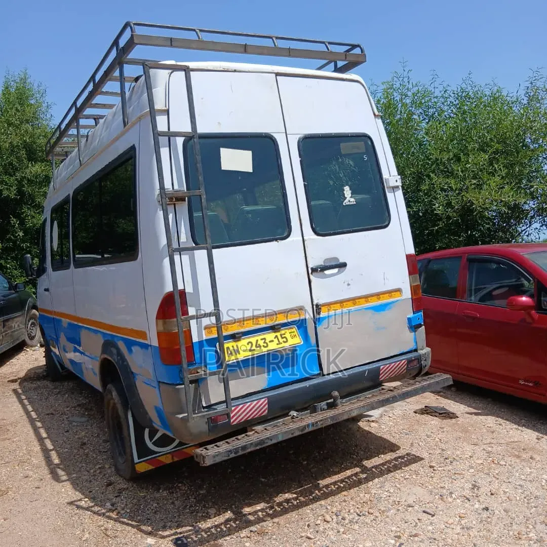Mercedes-Benz Sprinter 2009 White