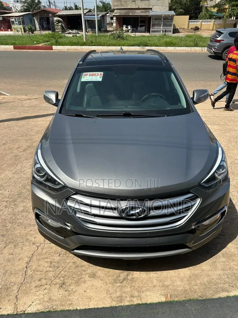 Hyundai Santa Fe Limited Ultimate AWD 2018 Gray