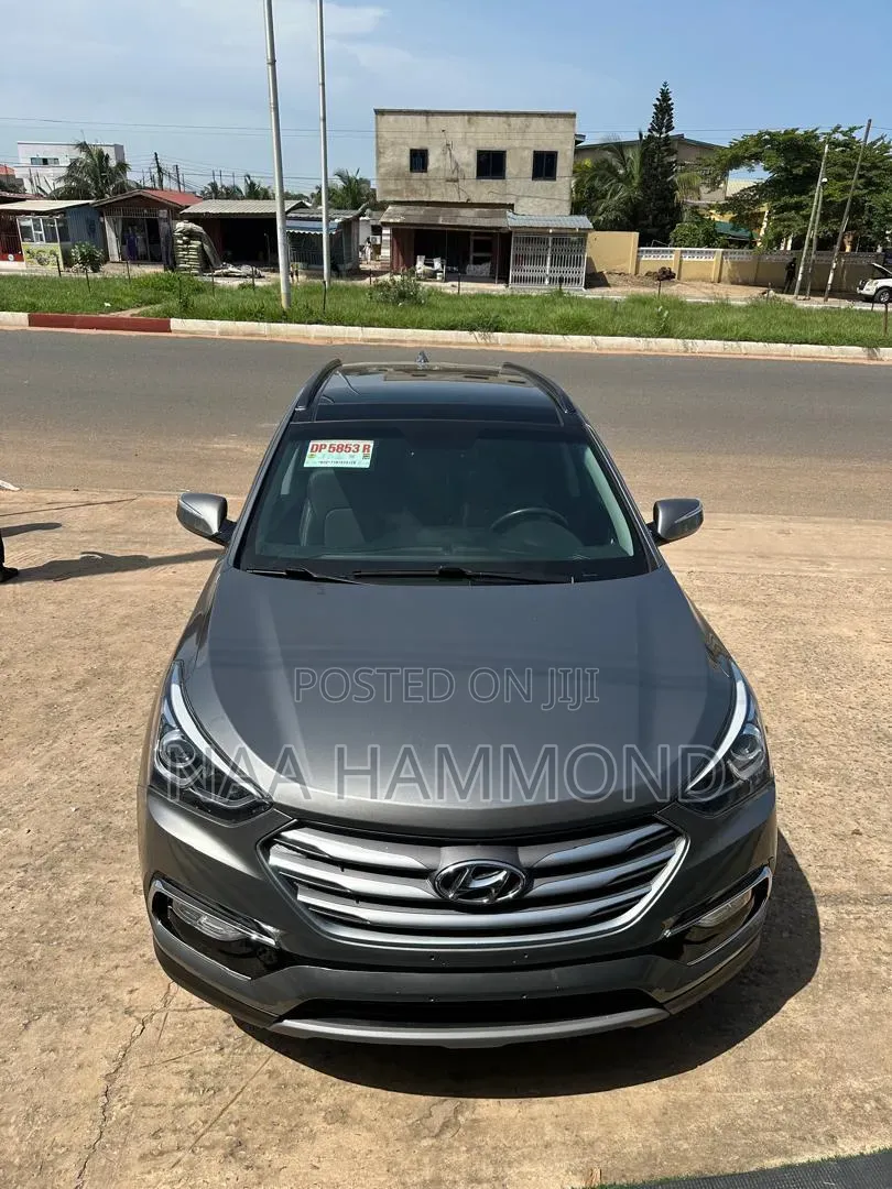 Hyundai Santa Fe Limited Ultimate AWD 2018 Gray