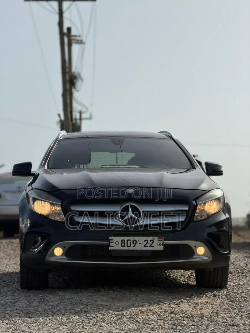 Mercedes-Benz GLA 250 2017 Black