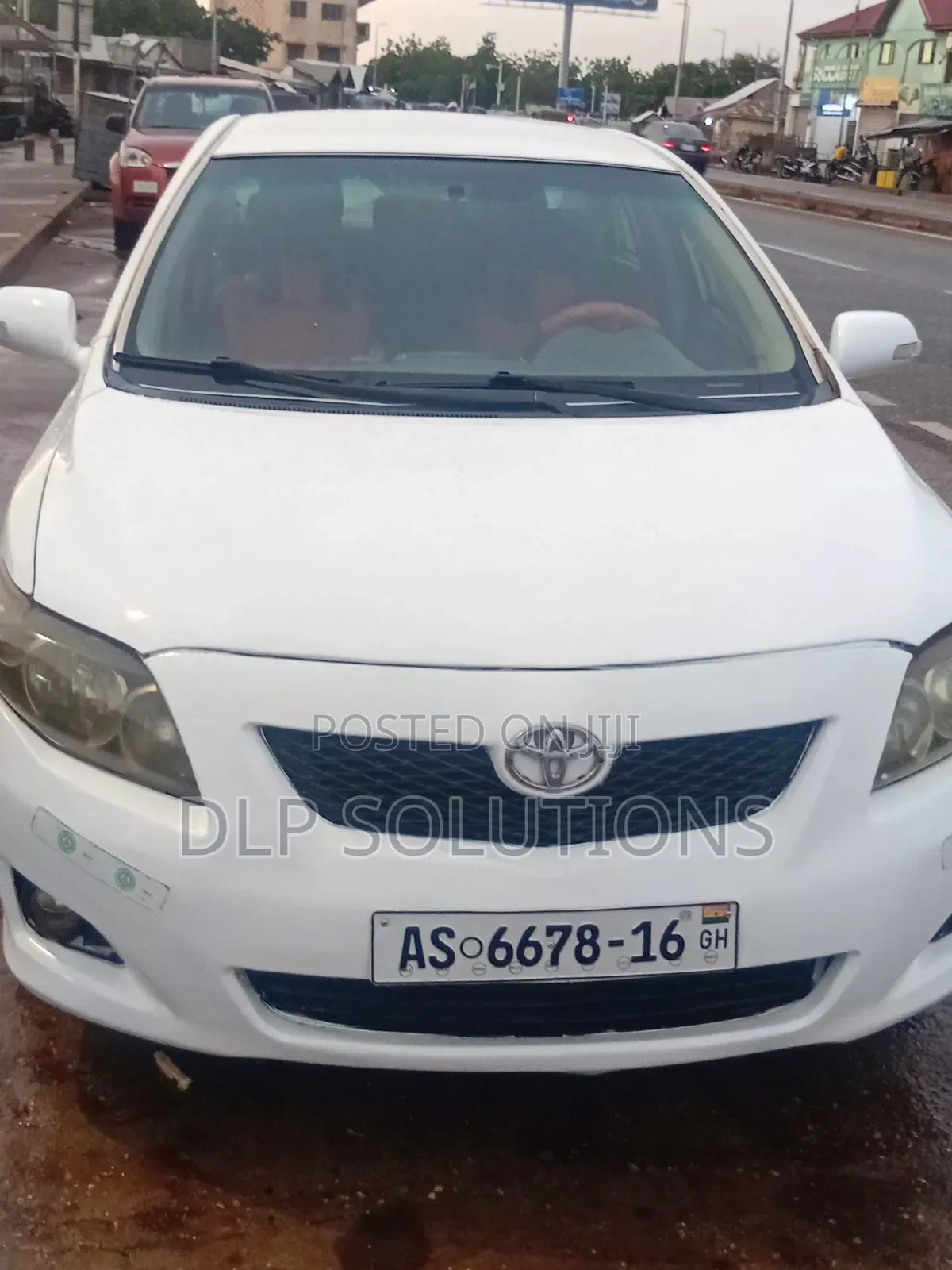Toyota Corolla LE 4dr Sedan (1.8L 4cyl 4A) 2010 White