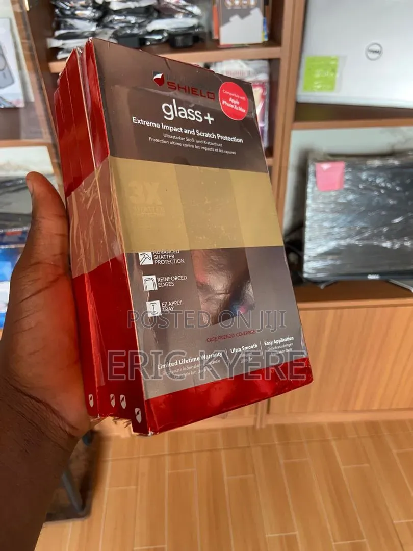 Apple iPhone Xs Max Screen Protector
