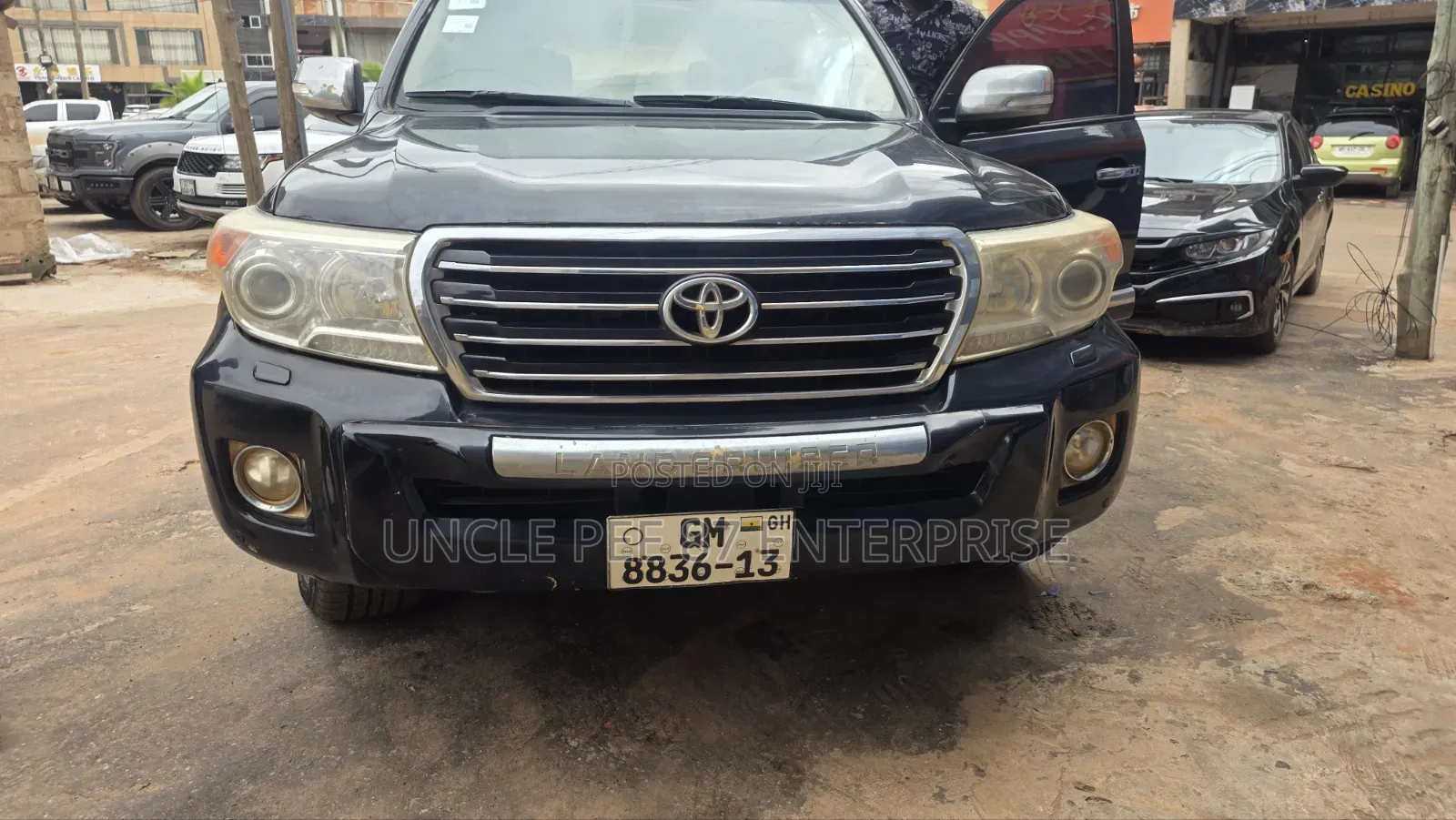 Toyota Land Cruiser 4.5 V8 DLX 2013 Black