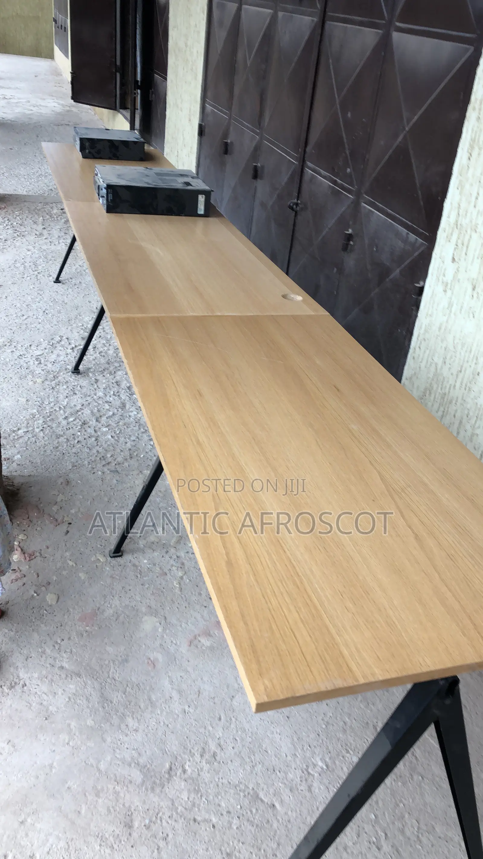 Hay Pyramid Long Table 3 in 1 or Longer Only