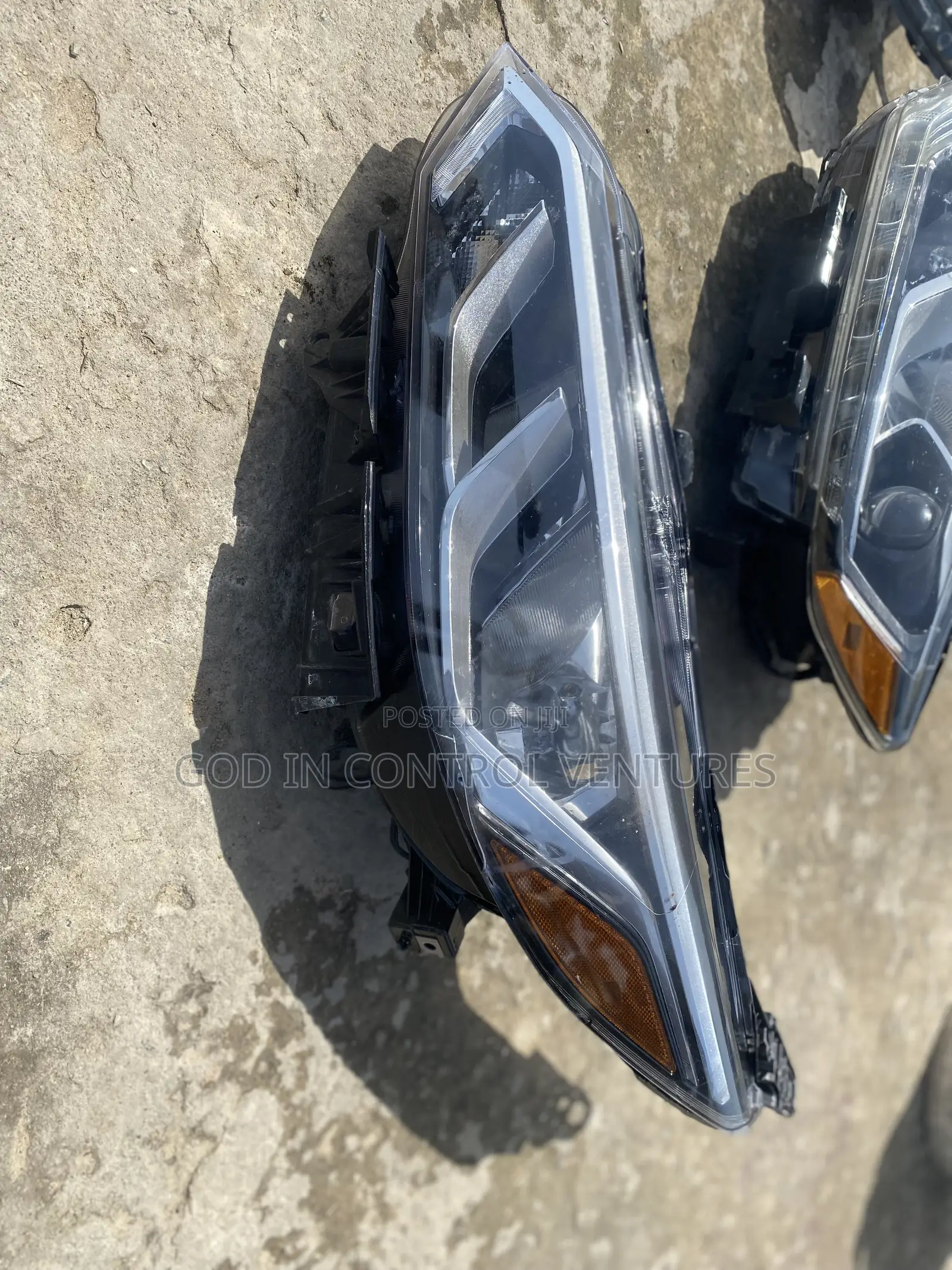 Nissan Sentra 2020 Headlight