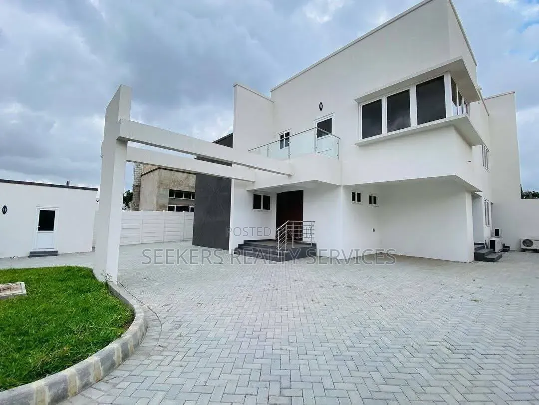 4bdrm Townhouse / Terrace in Seekers Realty, A&C Mall Area for rent