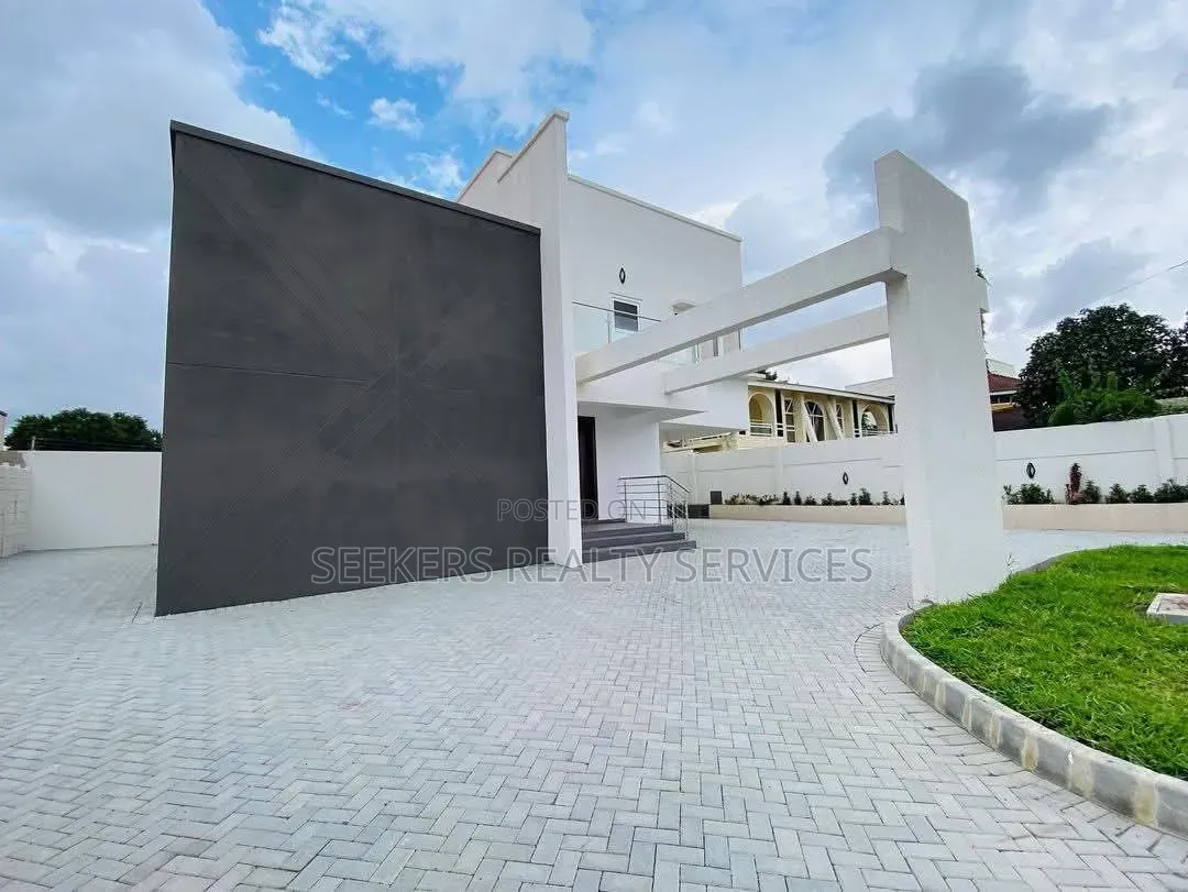 4bdrm Townhouse / Terrace in Seekers Realty, A&C Mall Area for rent