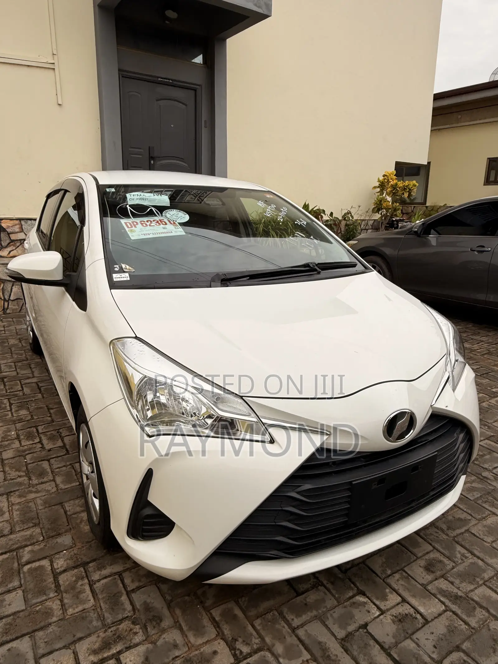 Toyota Vitz 1.0 FWD 3dr 2017 White