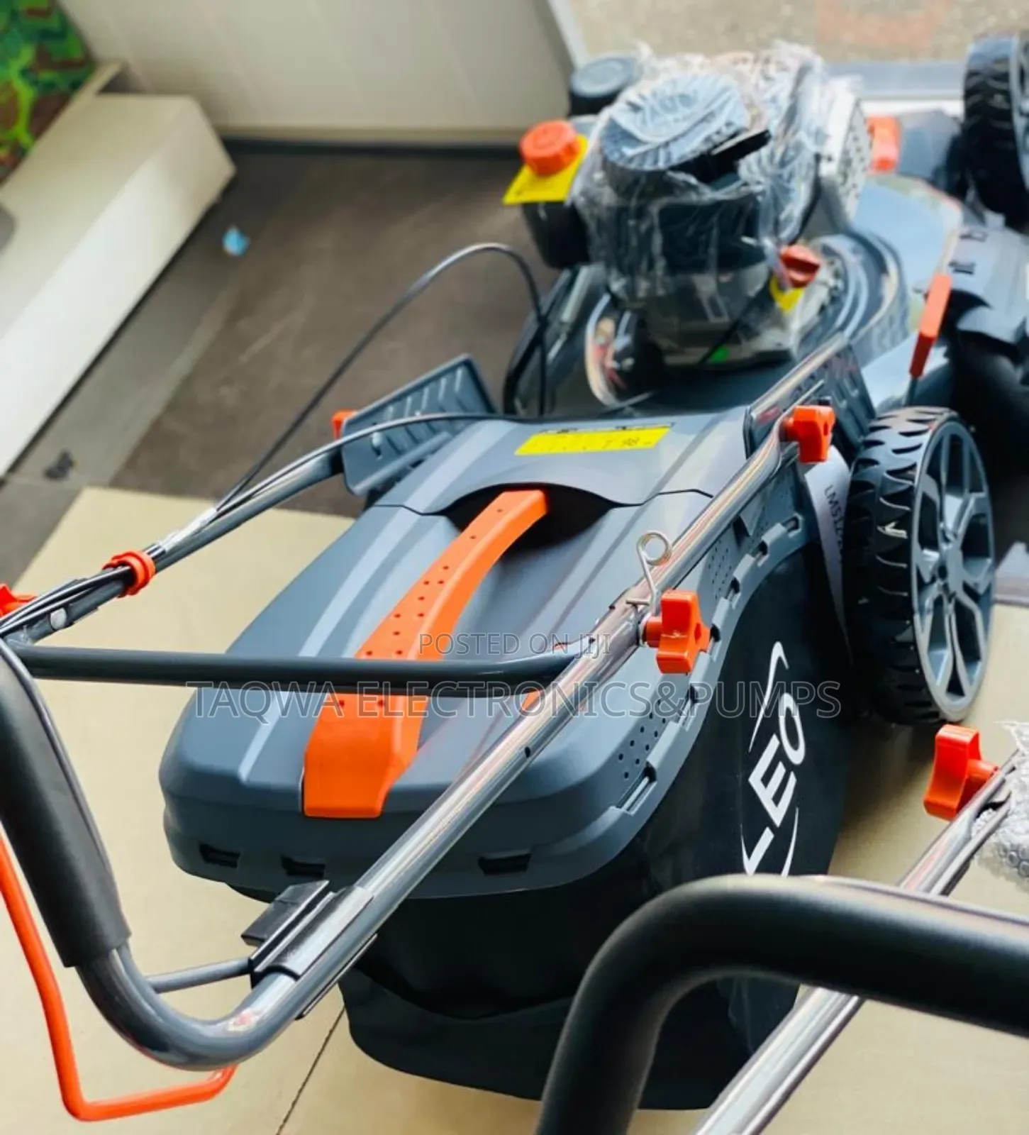 Only Gasoline _Leo Lawn Mower 5.5hp [Lm51z-2l]