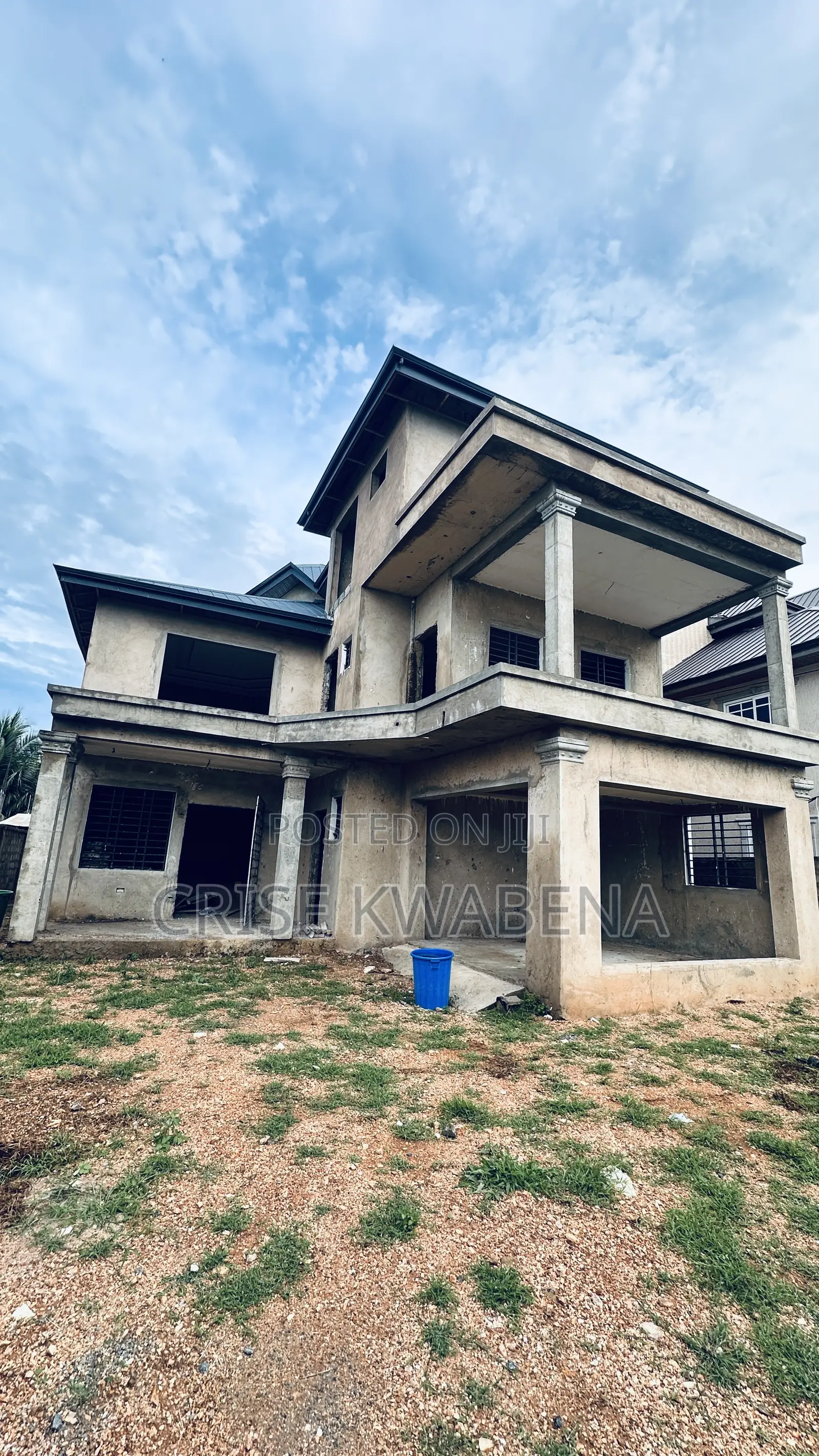 6-Bedroom Luxury Residence