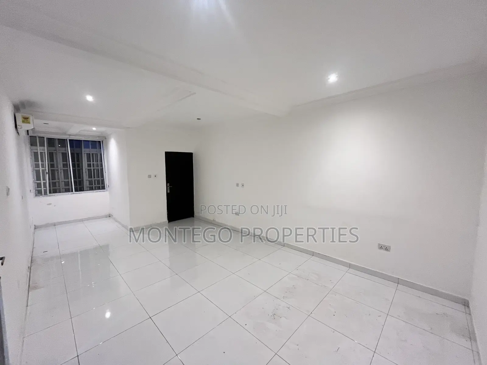 2bdrm Apartment in West Trassaco, School Junction for rent
