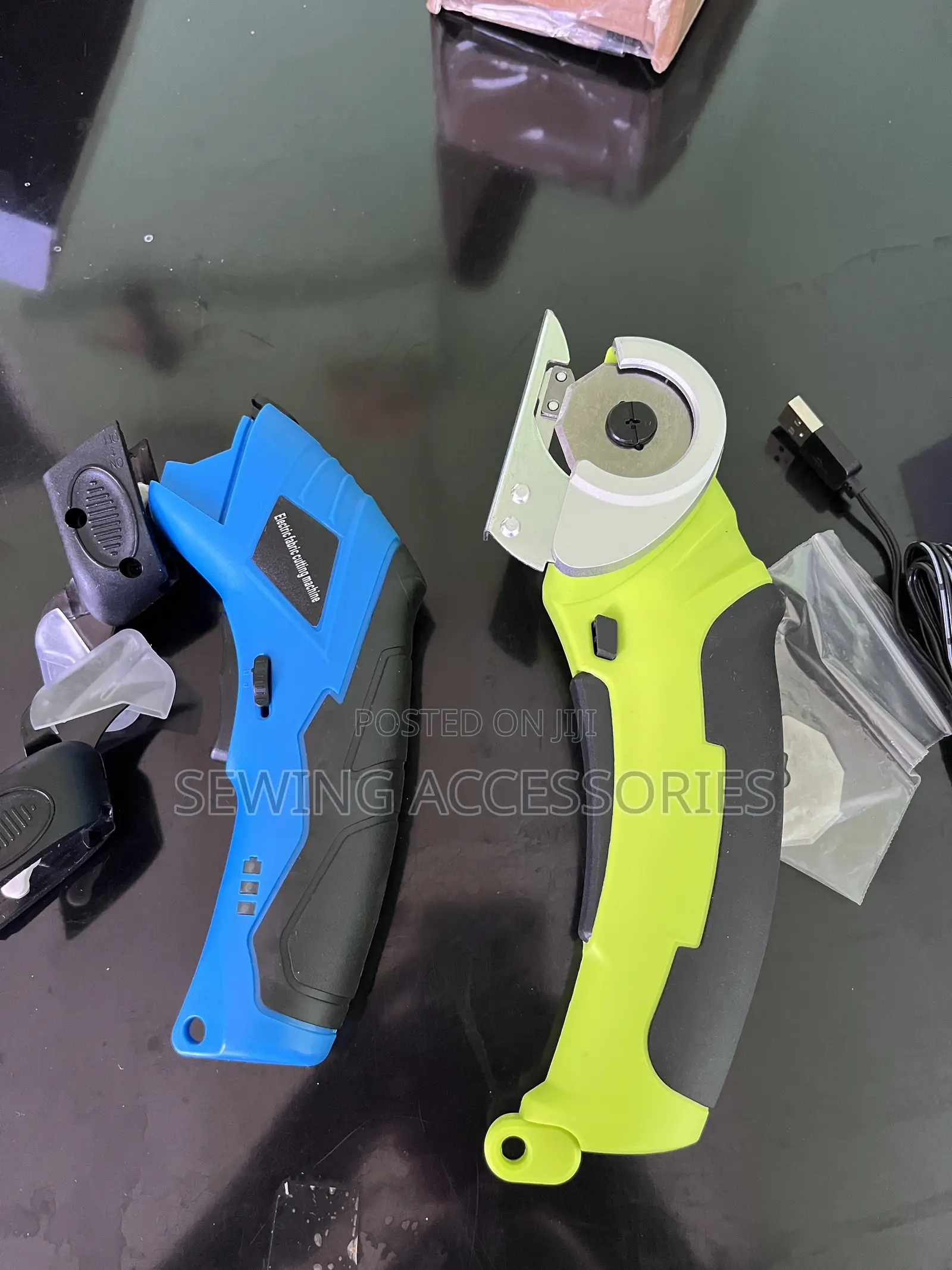 Rotary Cutter / Electric Scissors