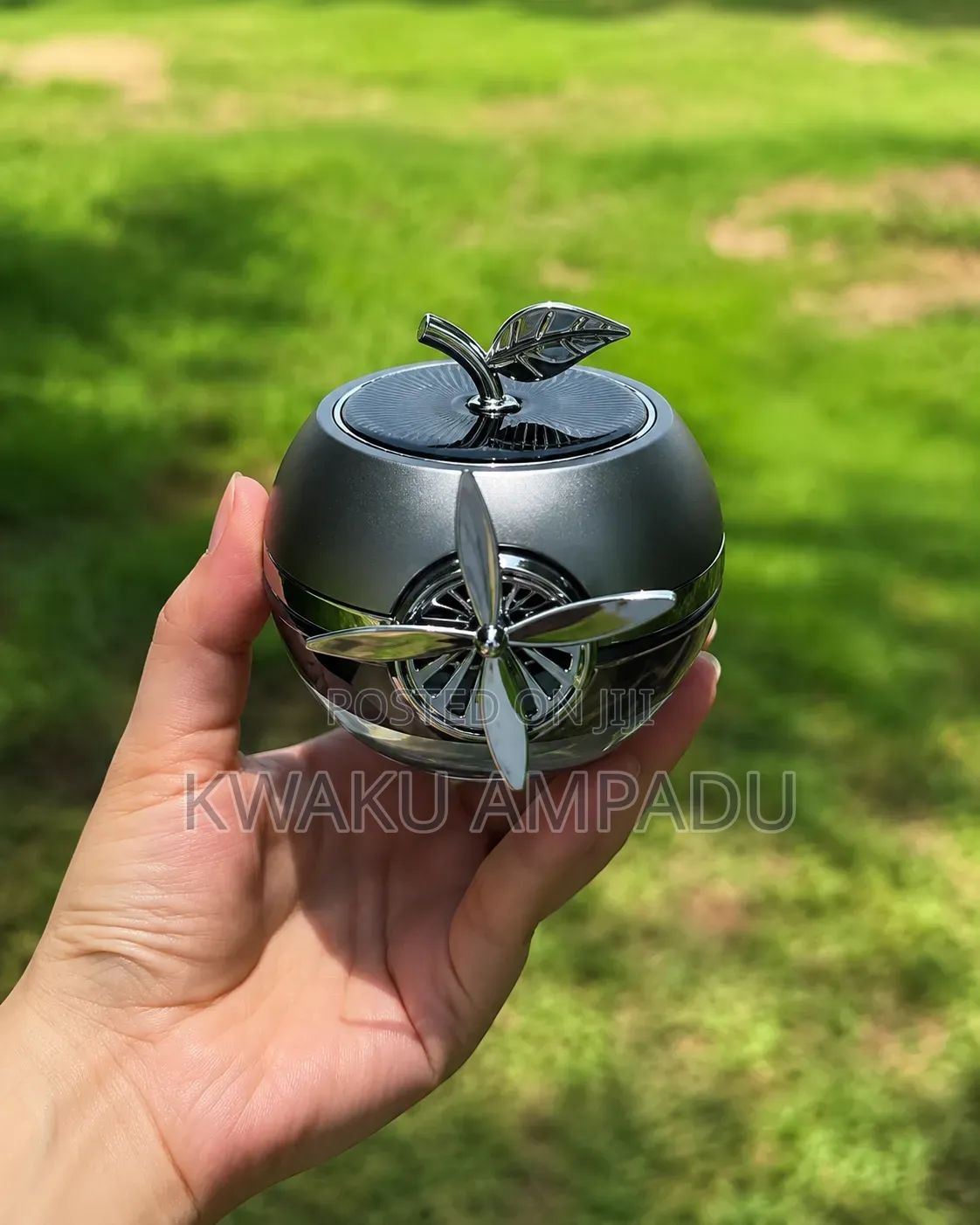 Luxury Apple Solar Rotating Car Air Freshener