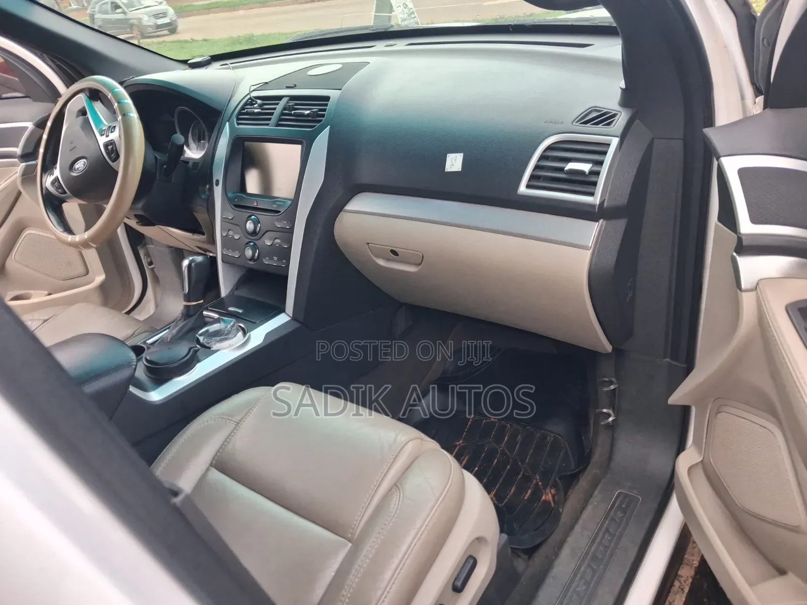 Ford Explorer Limited 4dr FWD (2.0L 4cyl 6A) 2013 White