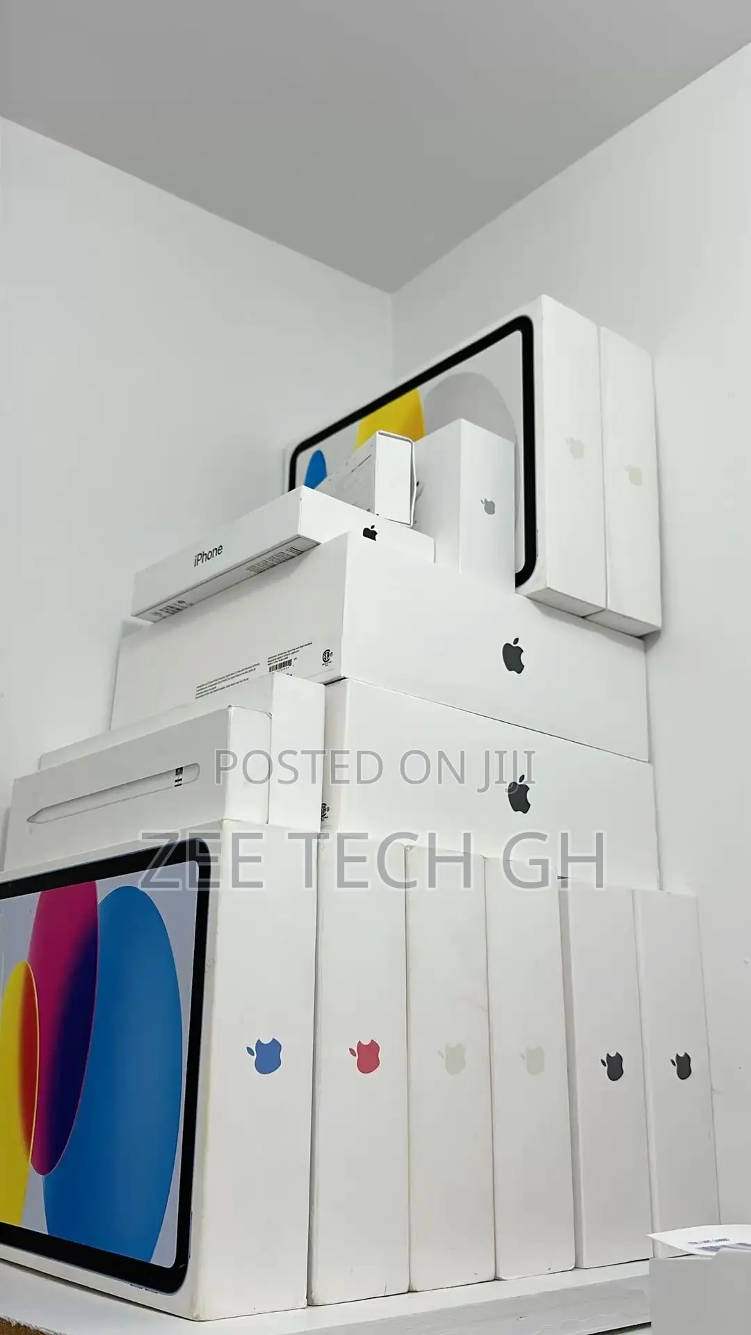 New Apple iPad (2025) 128 GB Blue
