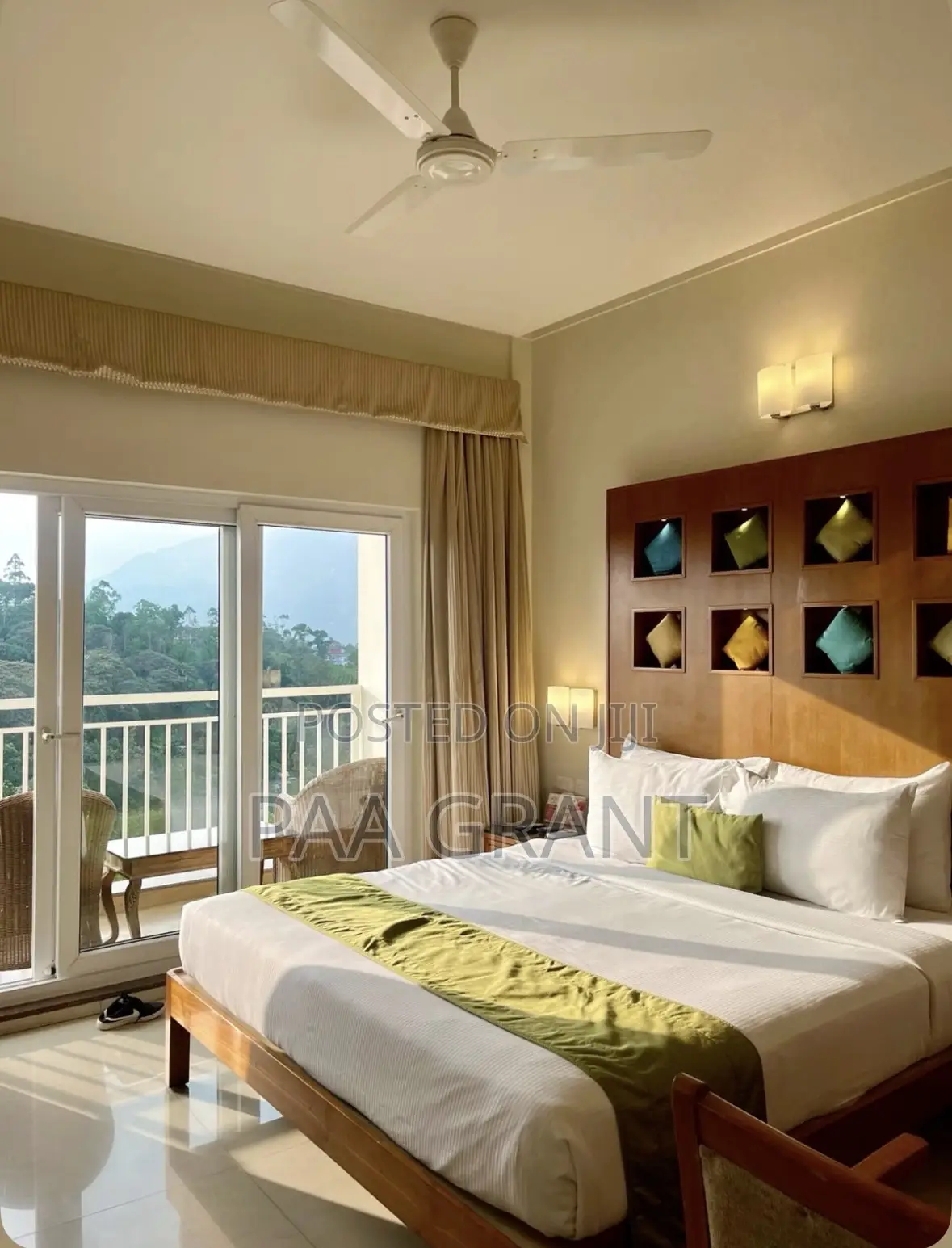 Modern Thick Pure Cotton Hotel 2 Bedsheets,4 Pillow Case)In Diff Color