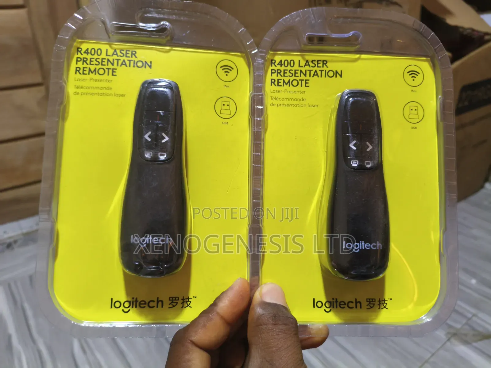 Logitech R400 Laser Presentation Remote