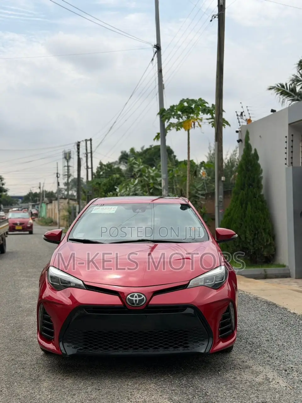 Toyota Corolla XSE 4dr Sedan (1.8L 4cyl CVT) 2017 Red