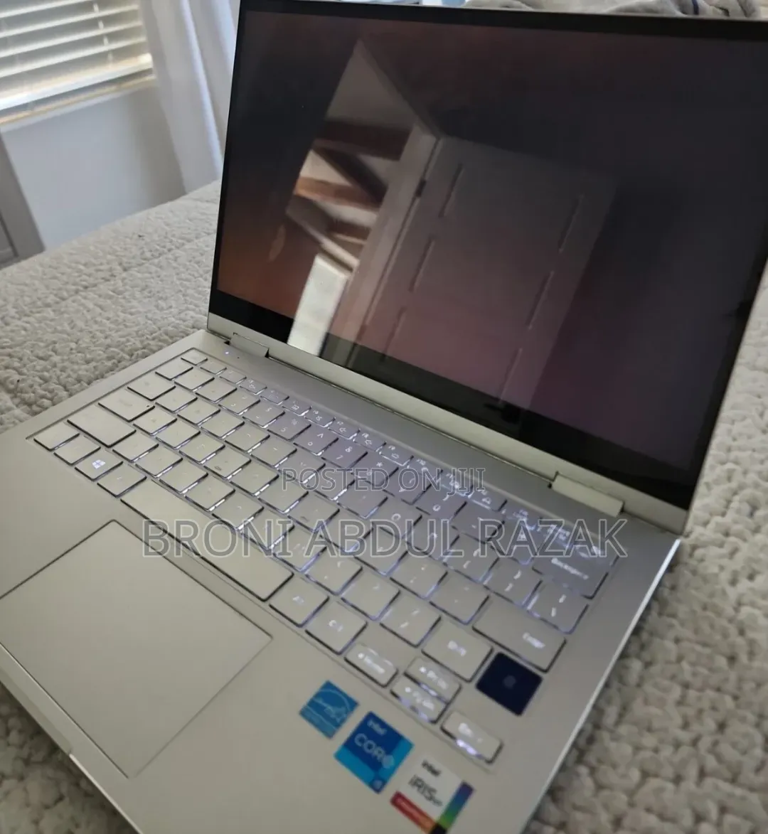Laptop Samsung Galaxy Book 2 8GB Intel Core i5 SSD 512GB