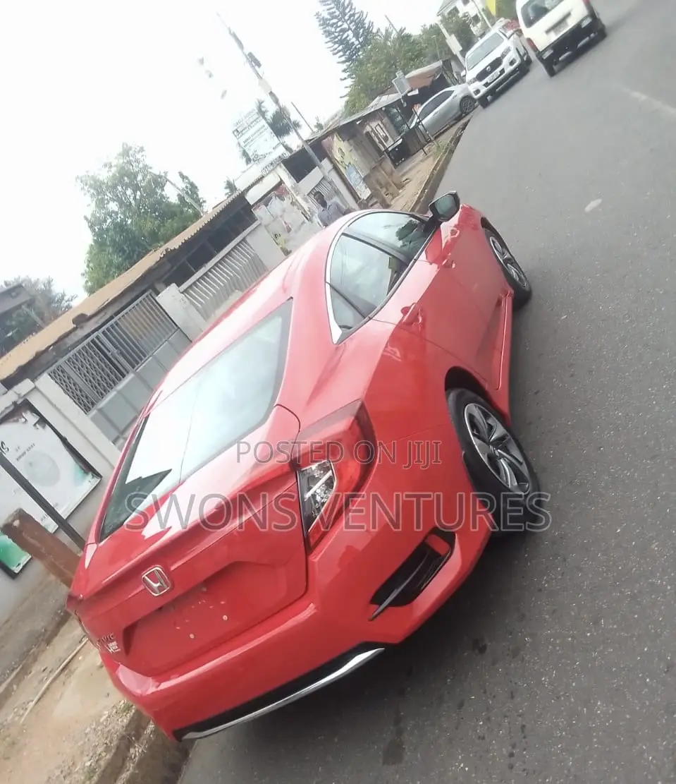 Honda Civic 2019 Red