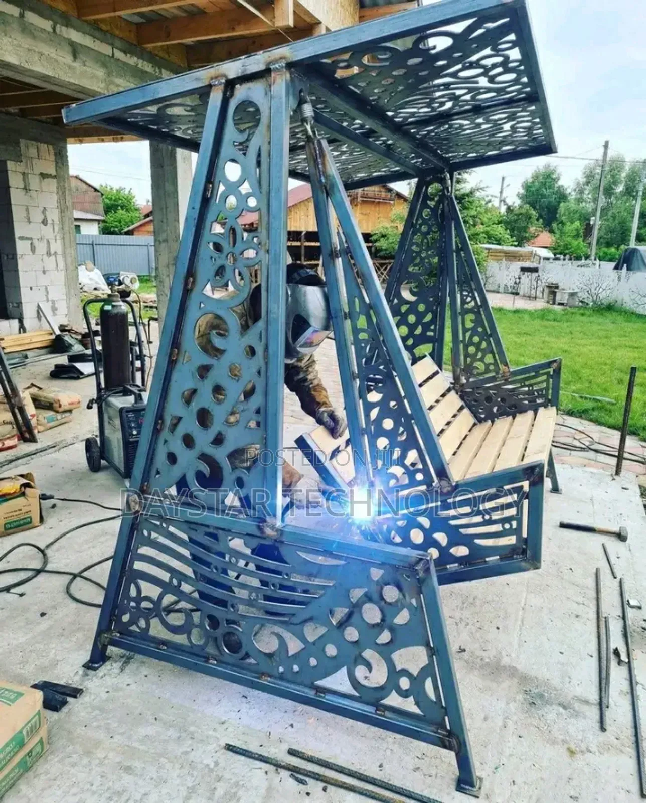 Swinging Seats