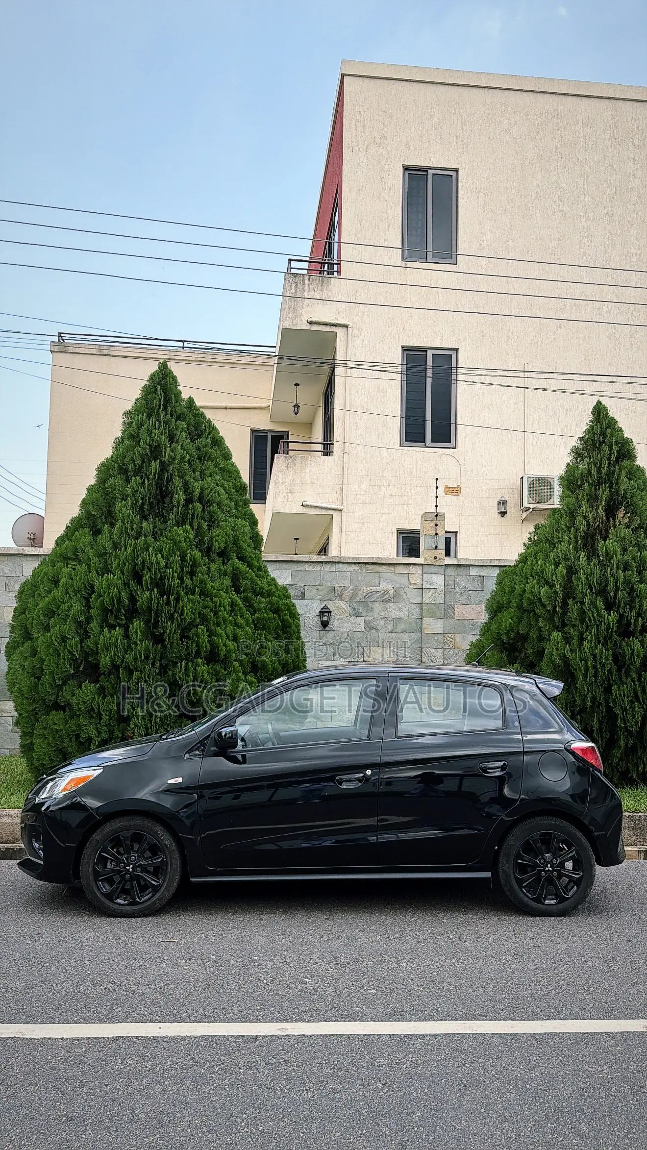 Mitsubishi Mirage Black Edition 2022 Black