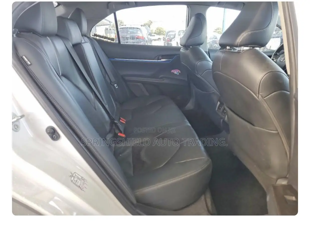 Toyota Camry 2021 Gray