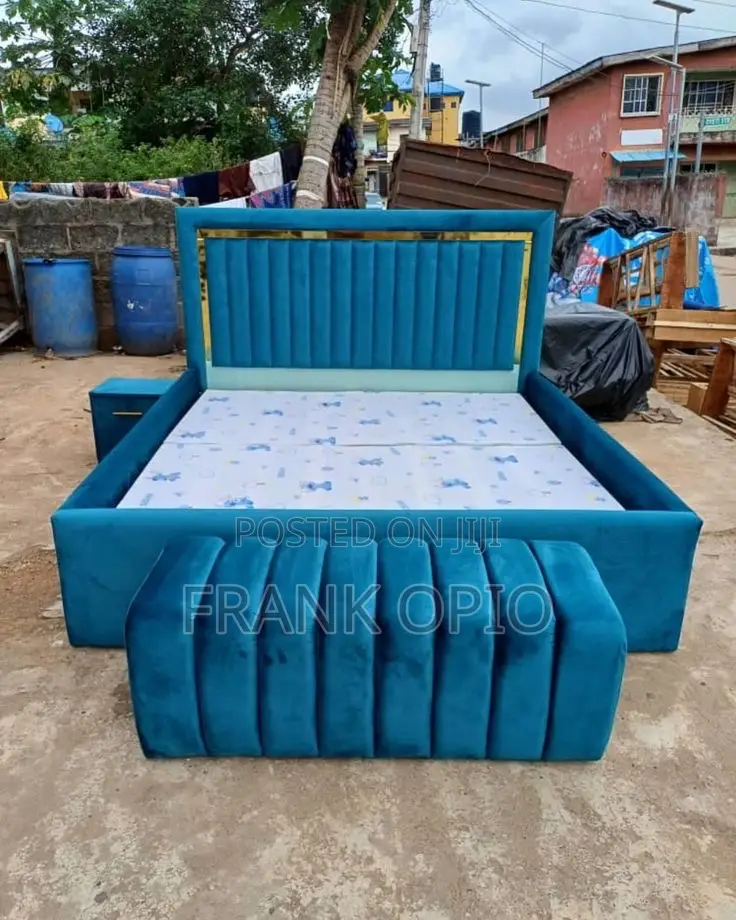 Double Bed With Ottoman and One Side Drawer