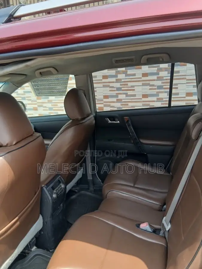 Toyota Highlander Limited 2010 Red