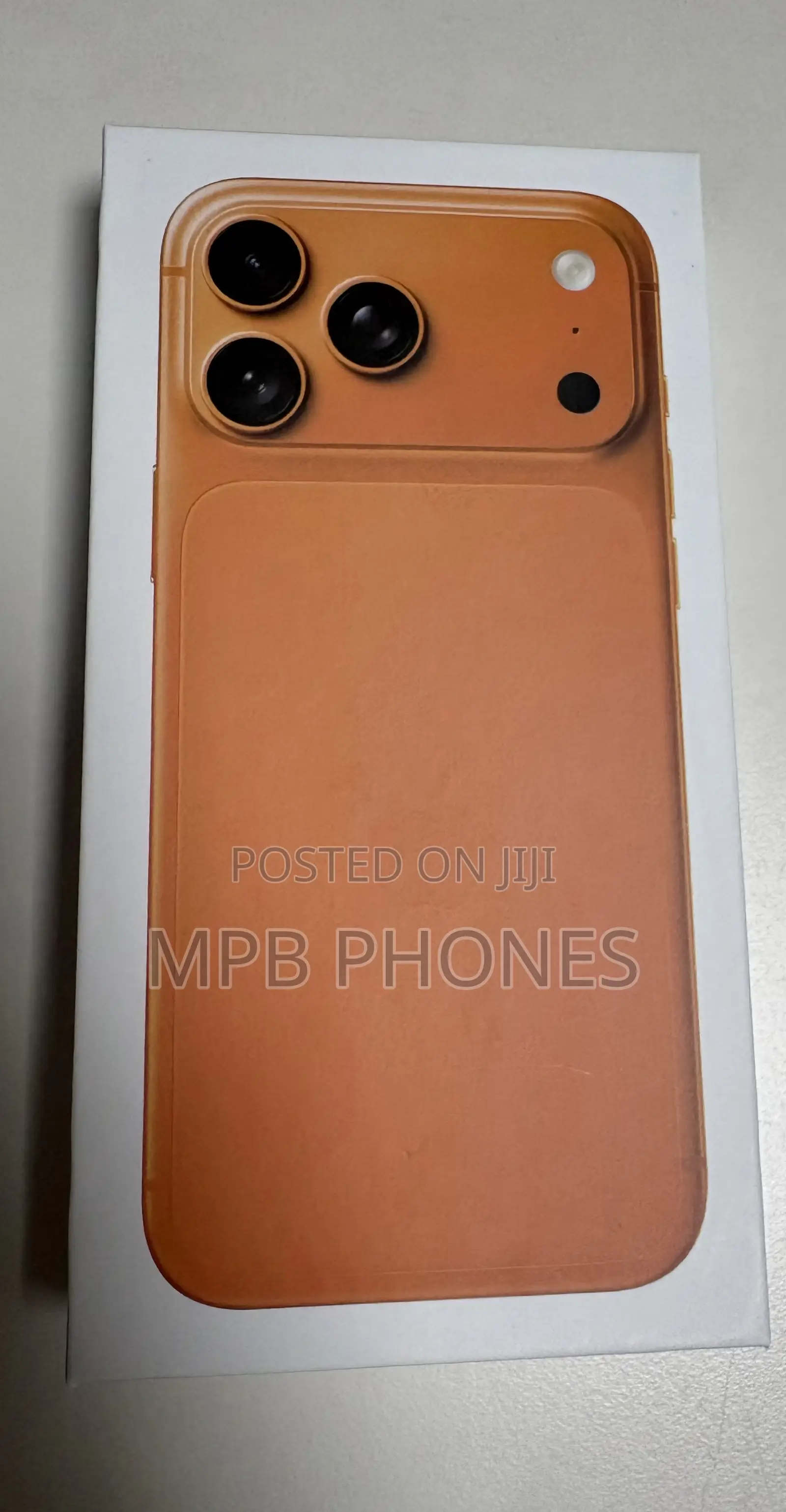 New Apple iPhone 17 Pro Max 256 GB Orange