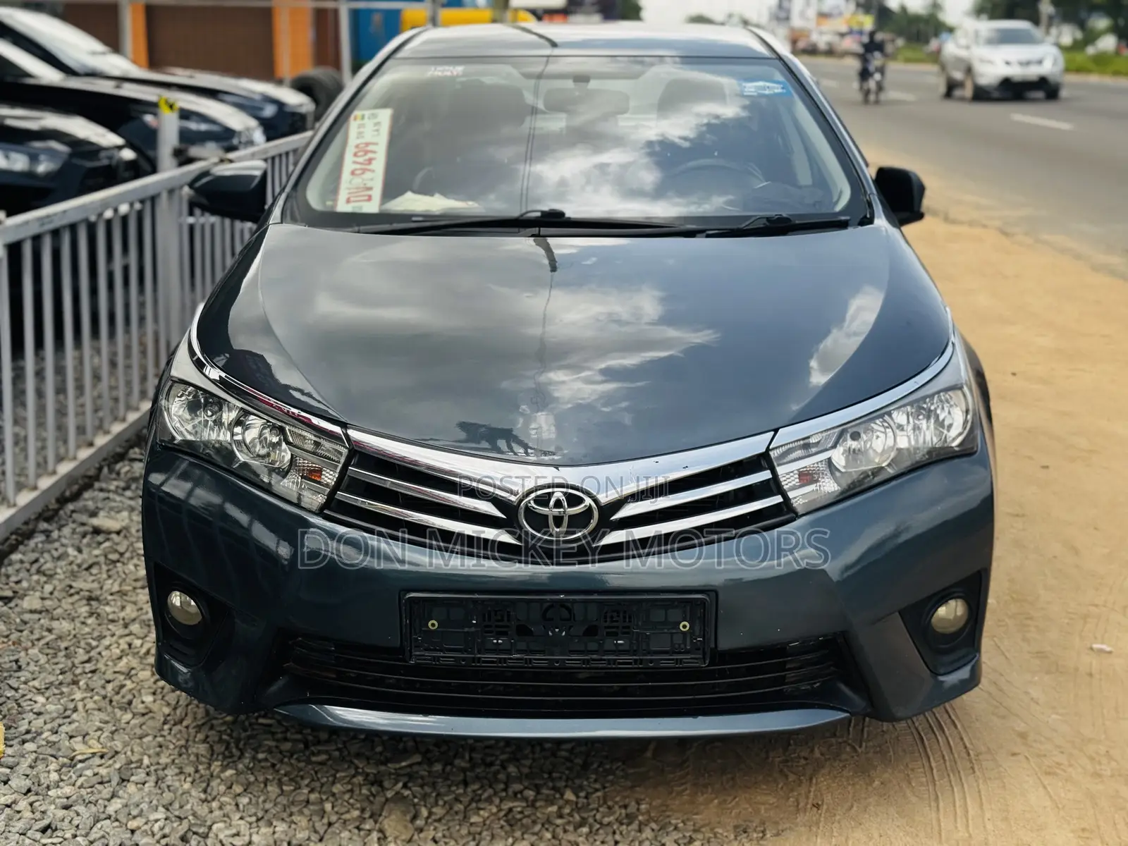 Toyota Corolla Altis 2015 Gray
