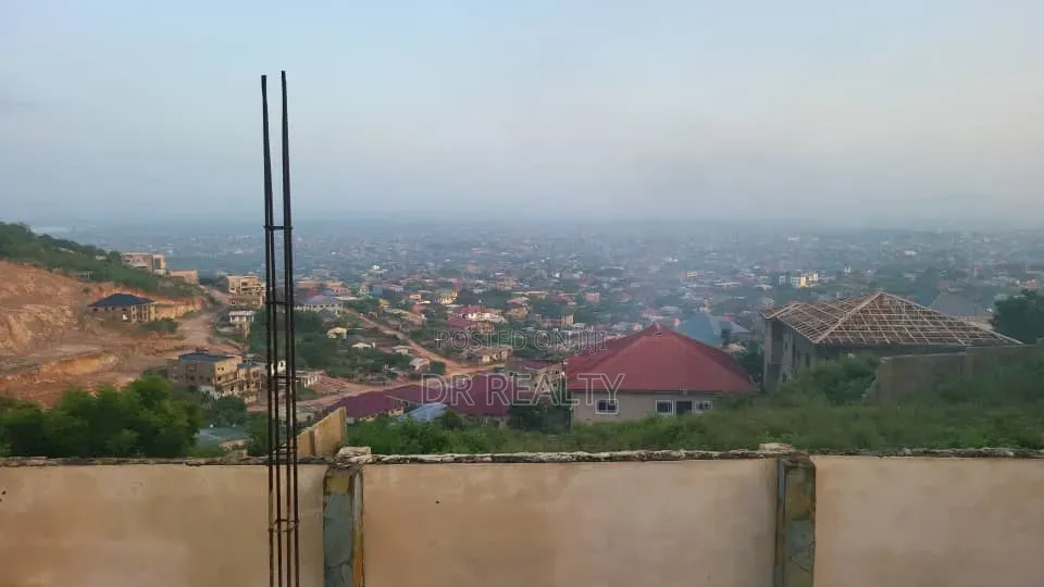 1bdrm Apartment in Gbawe, MacCharty Hills for rent