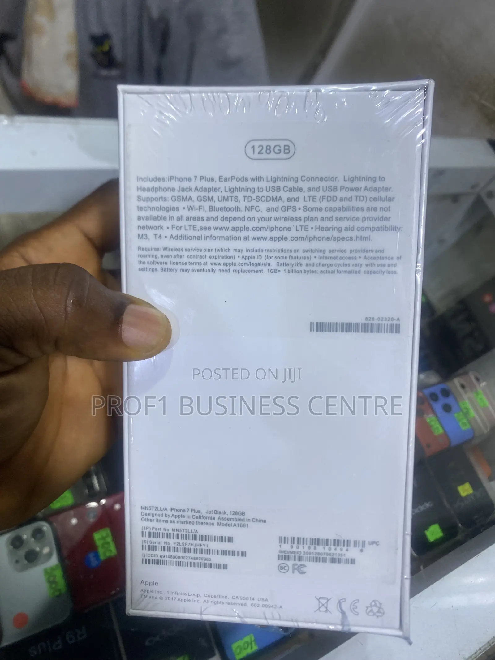 New Apple iPhone 7 Plus 128 GB Black