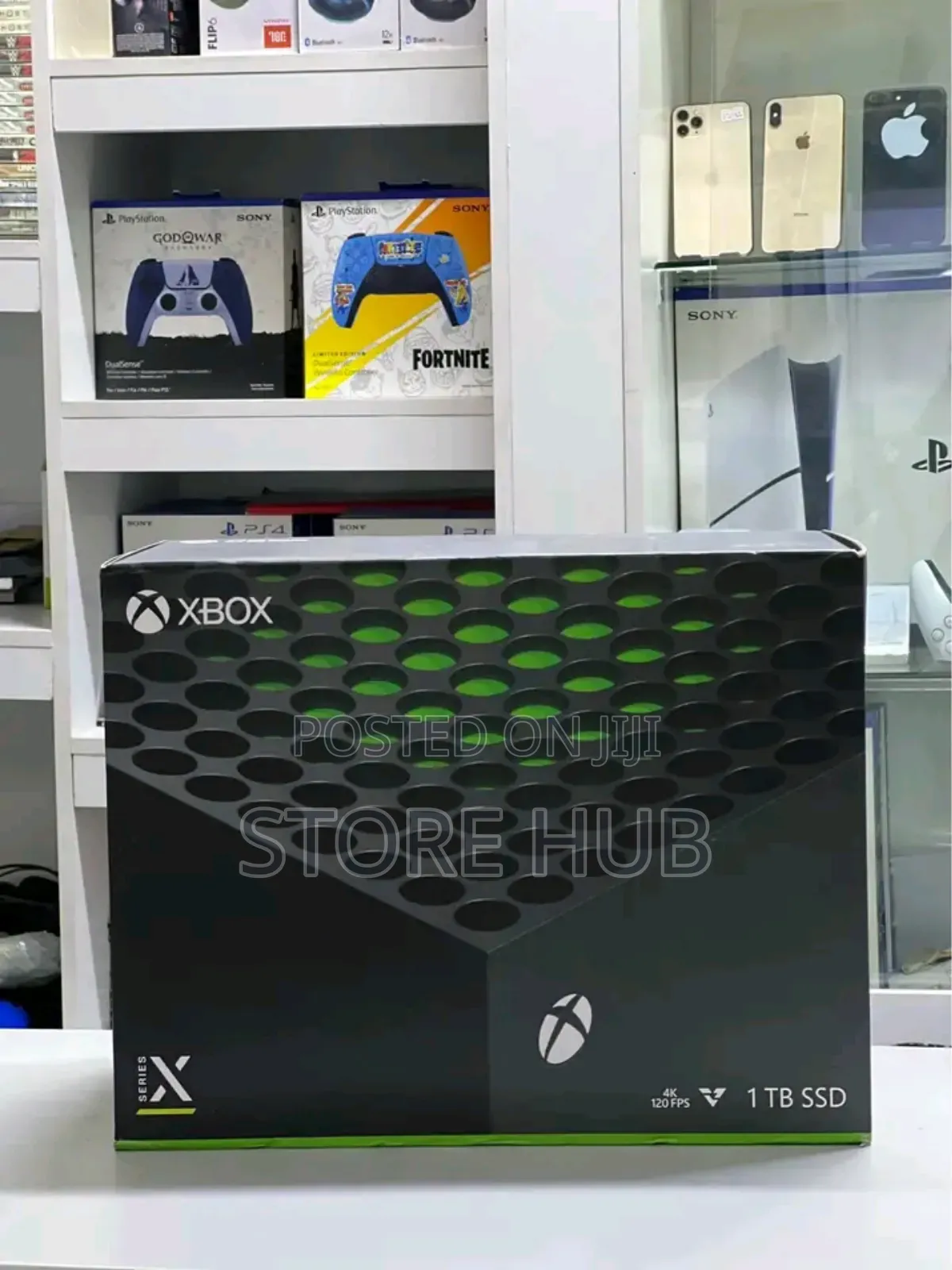 Xbox Series X in Box