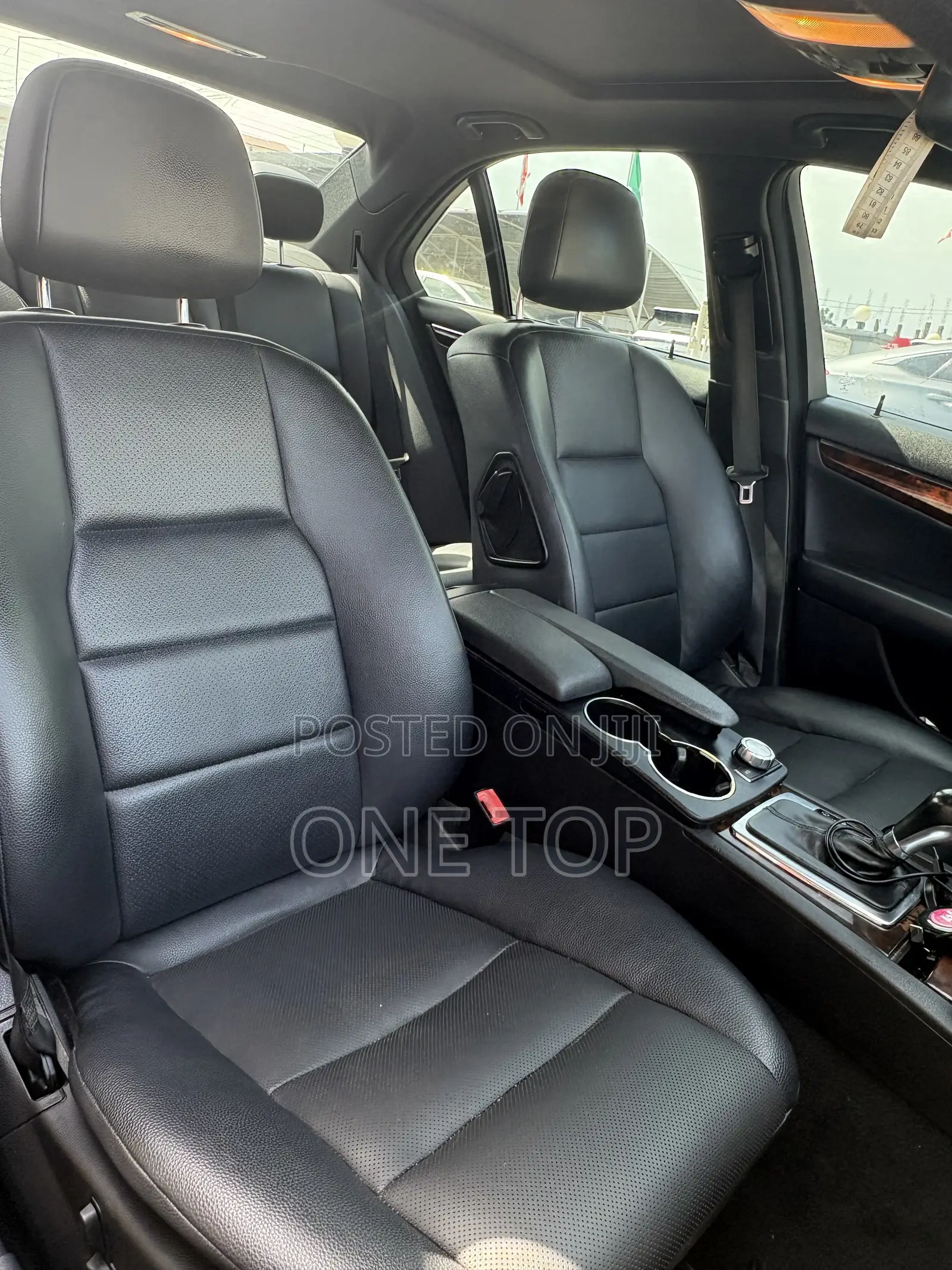Mercedes-Benz C250 2014 Black