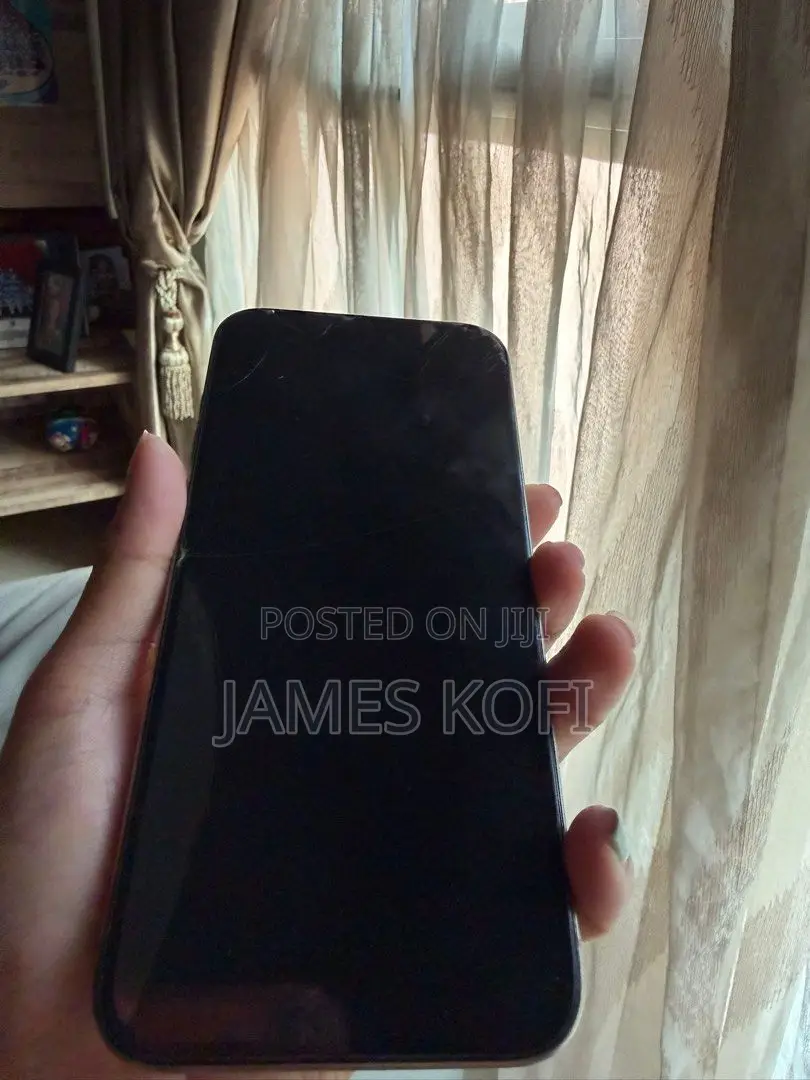 Apple iPhone 15 Pro 128 GB Gray