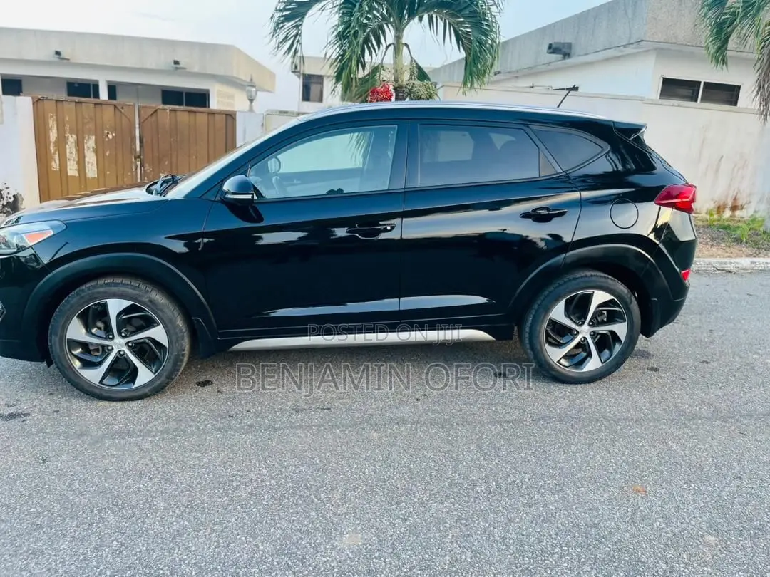 Hyundai Tucson 2017 Black