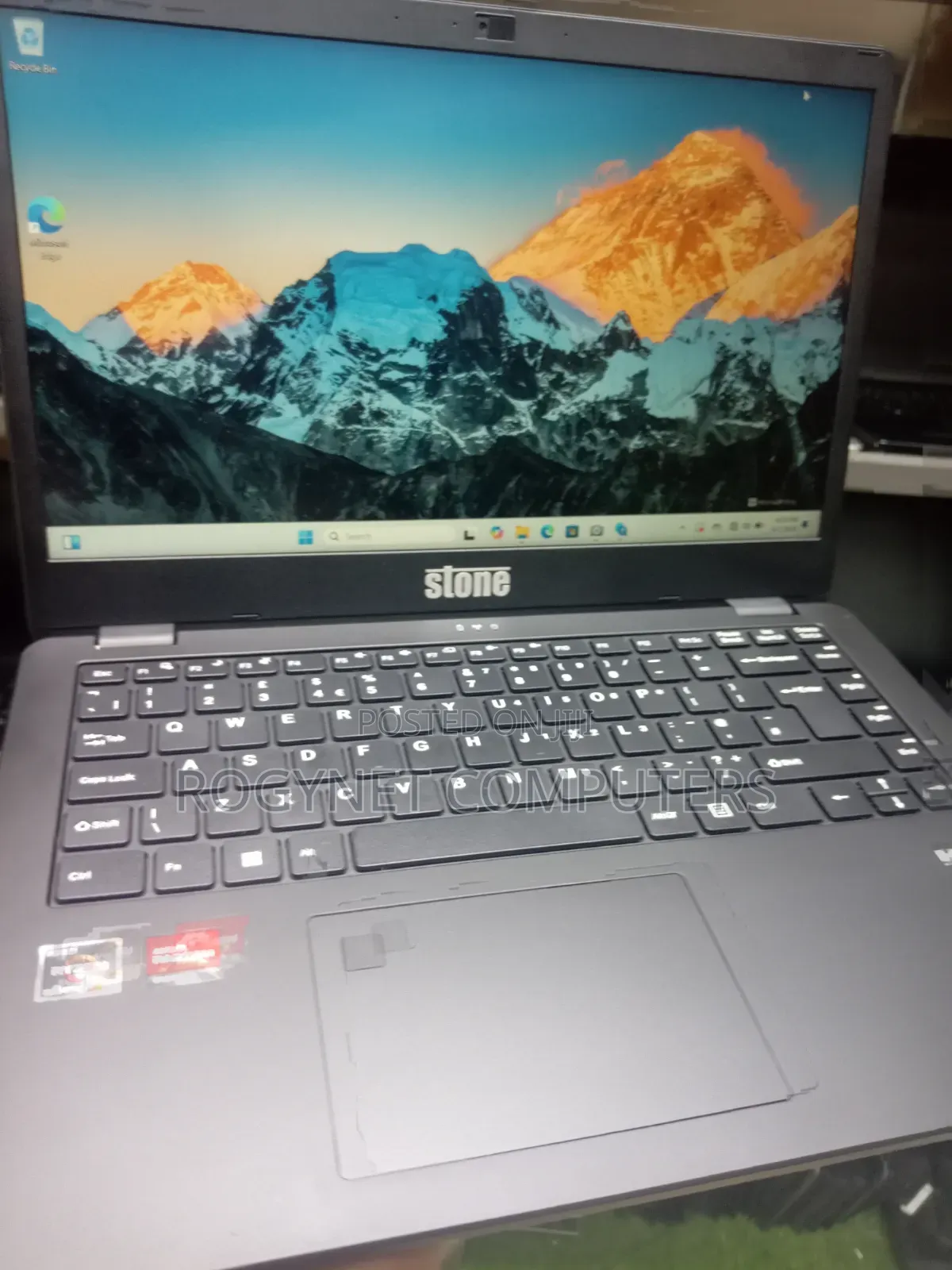 New Laptop Stone Stone 16GB AMD Ryzen 5 SSD 256GB