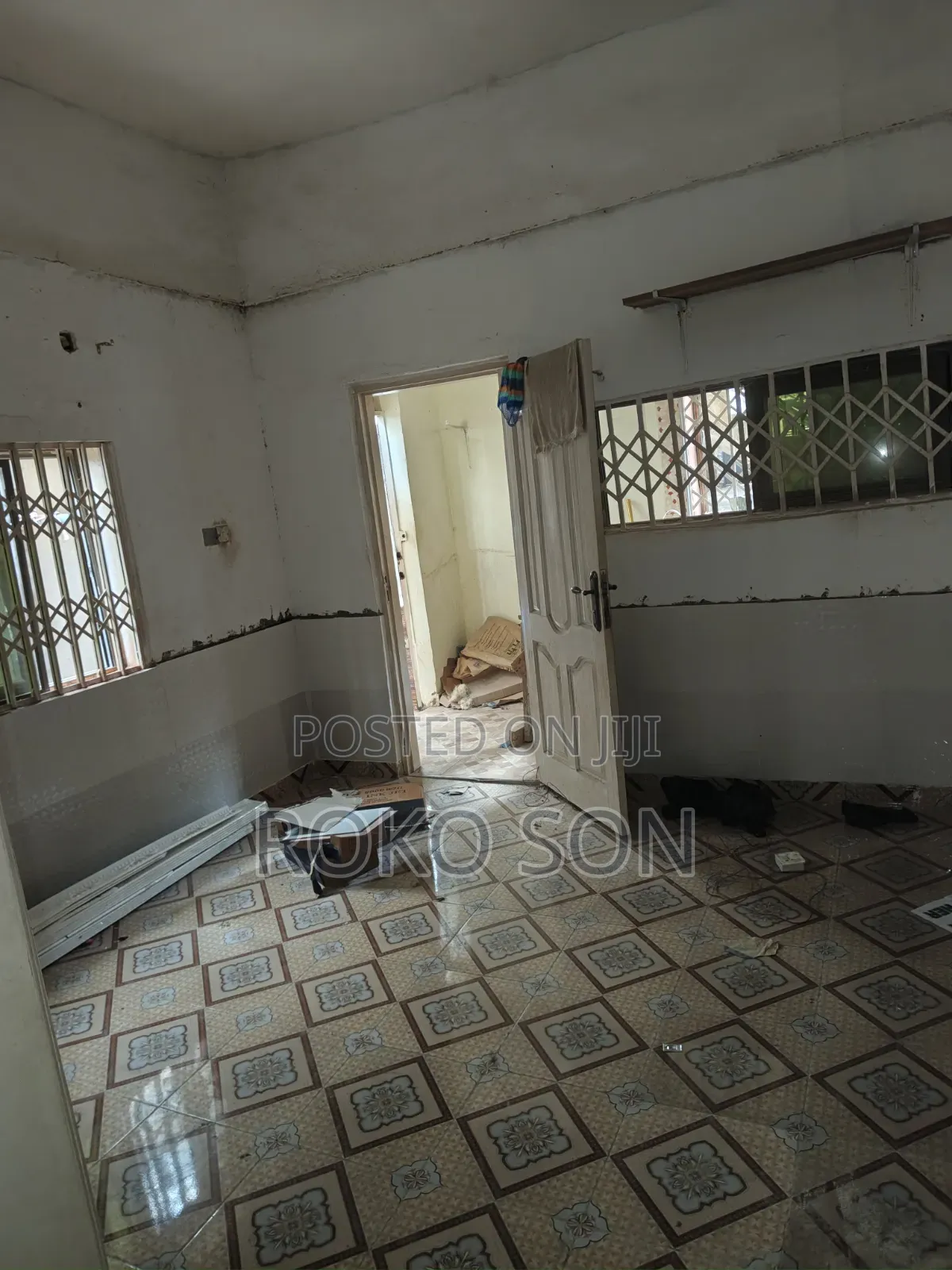 Mini Flat in Dr Roko, Pentecost for rent