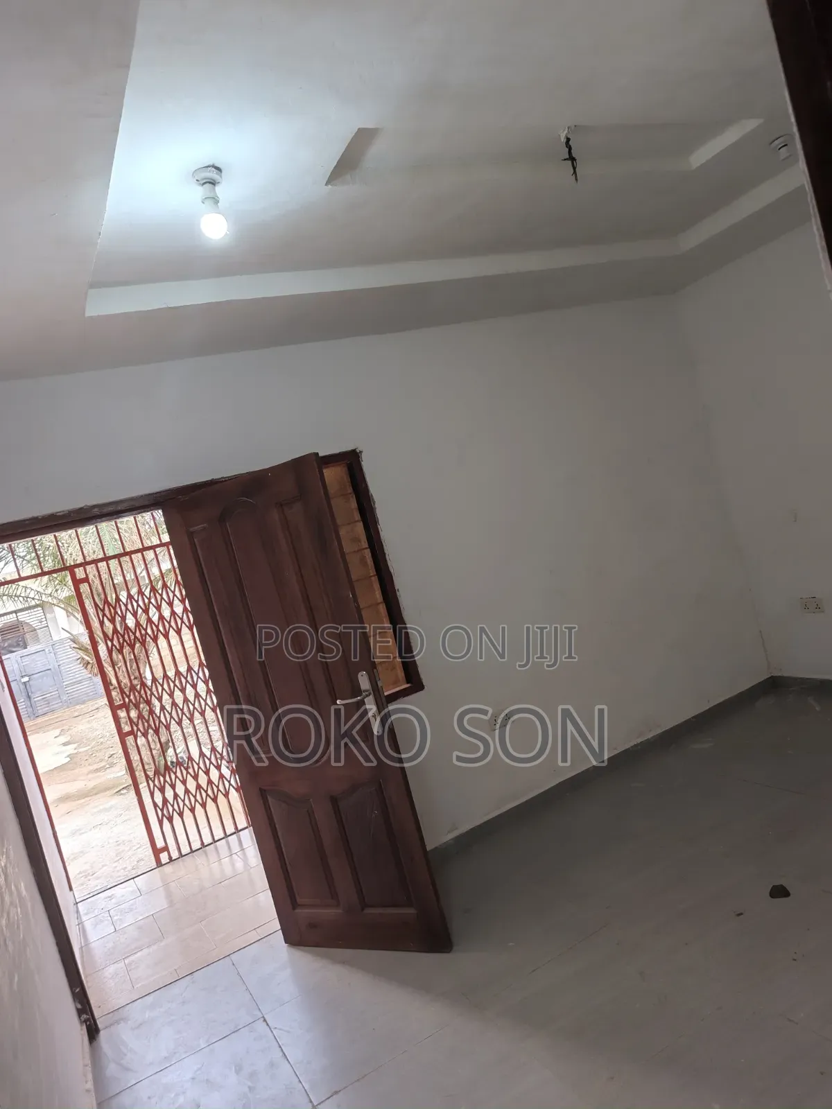 Mini Flat in Dr Roko, Pentecost for rent