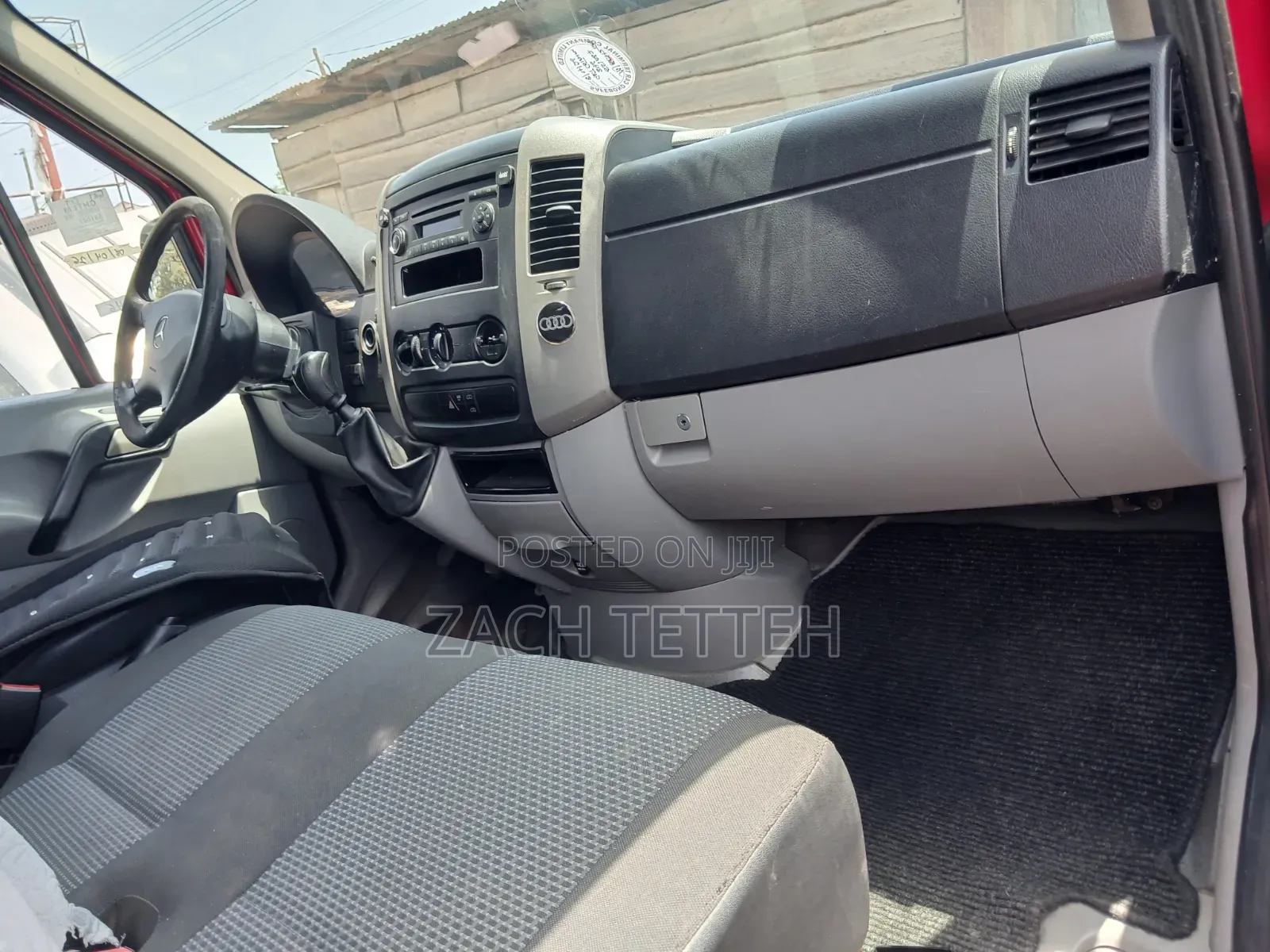 Mercedes-Benz Sprinter 2010 Red
