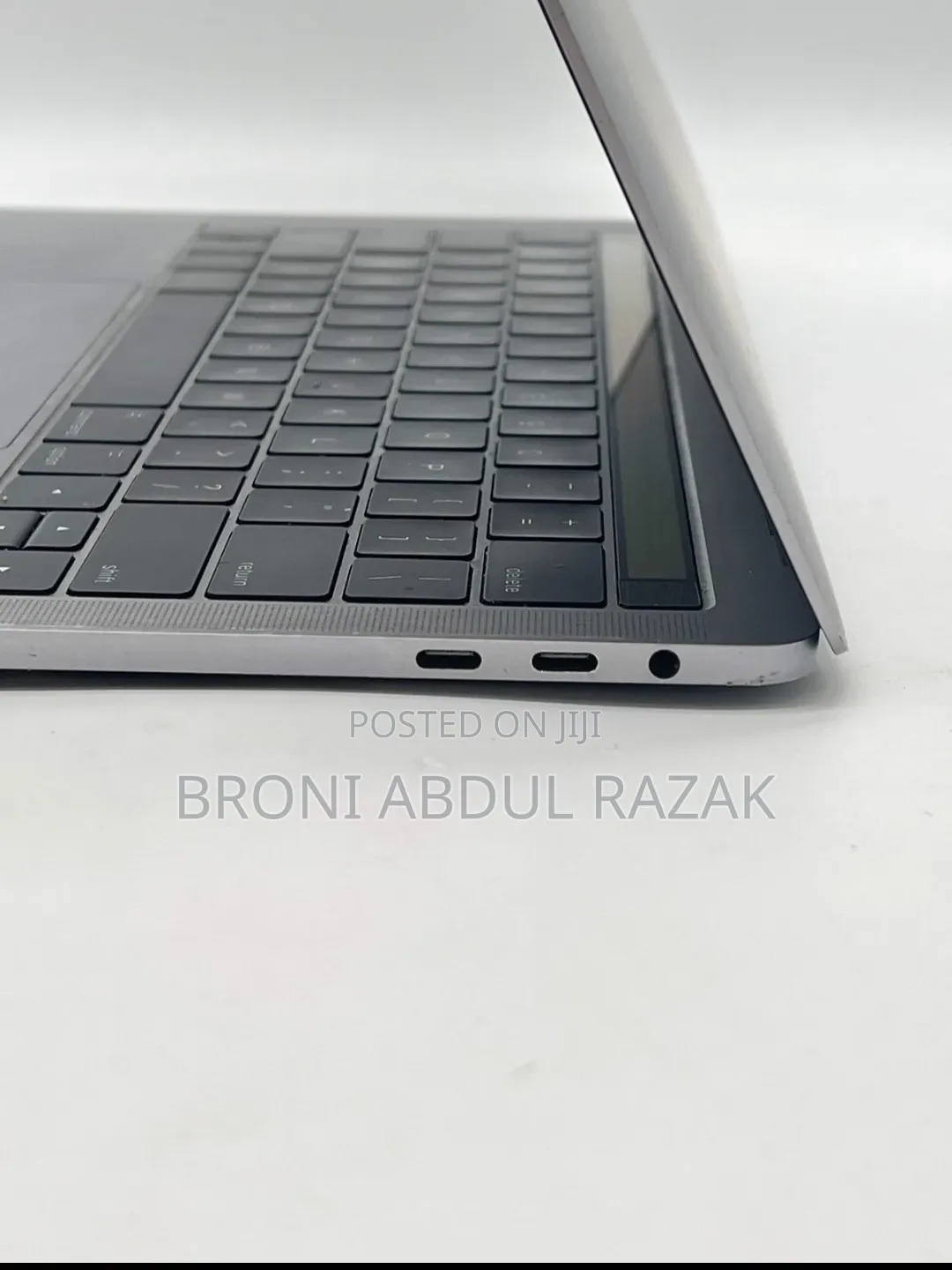 Laptop Apple MacBook Pro 2017 8GB Intel Core i5 SSD 256GB