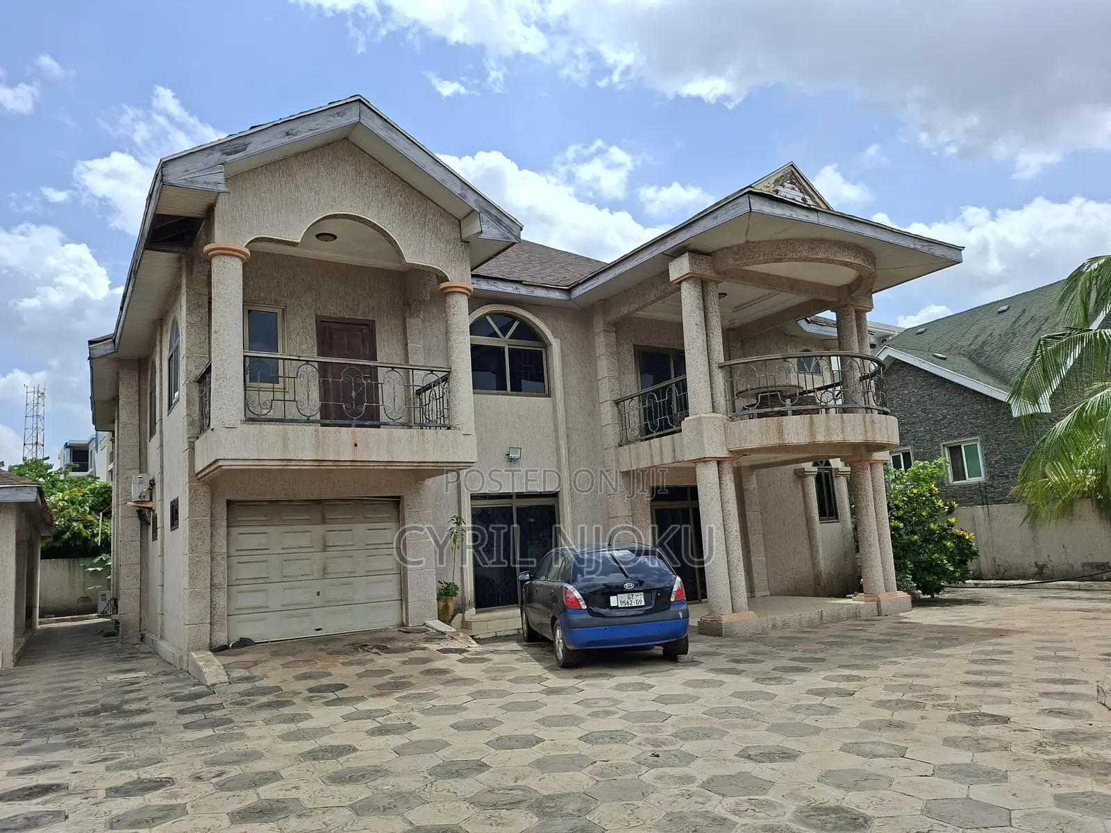 Furnished 5bdrm House in Boundary Road Area for sale