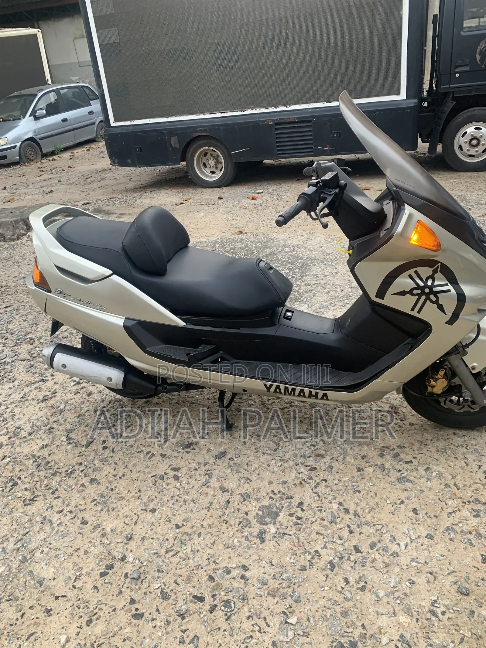 Yamaha Majesty 2024 Gold