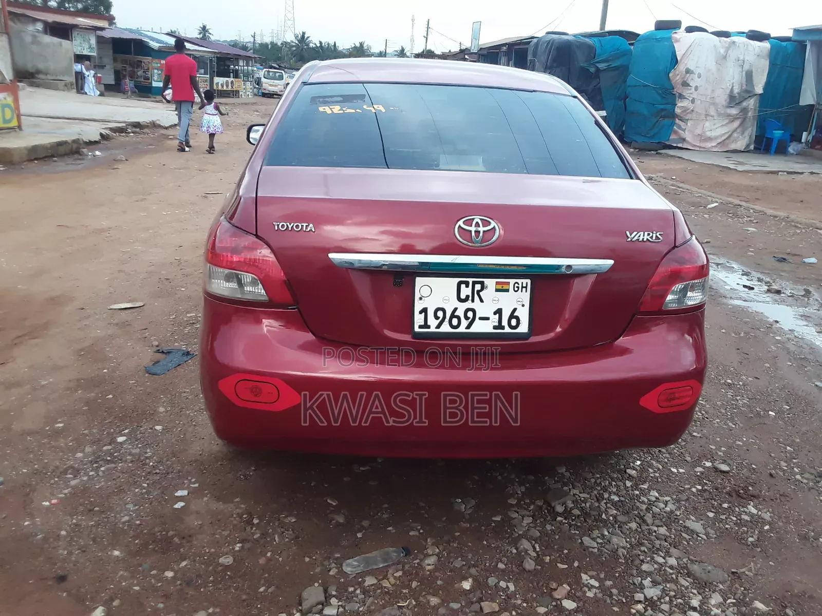 Toyota Yaris 2010 Red