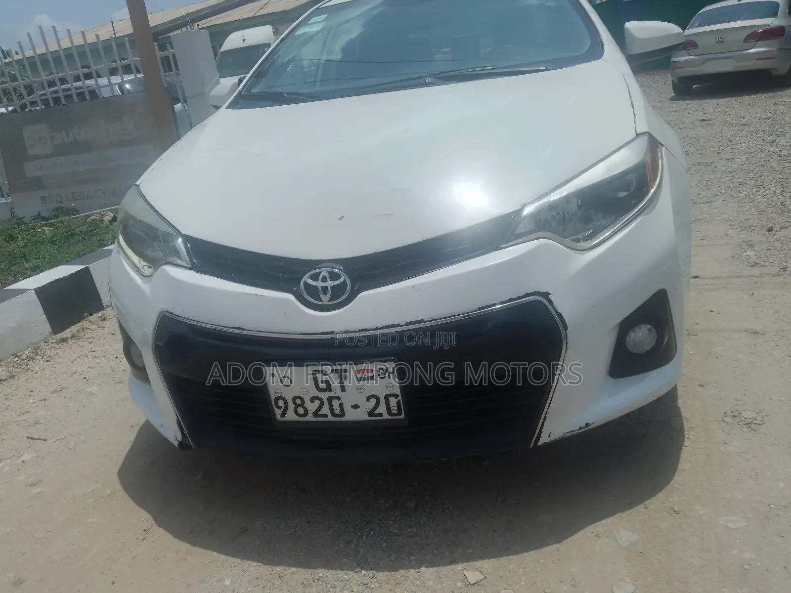 Toyota Corolla 2015 White