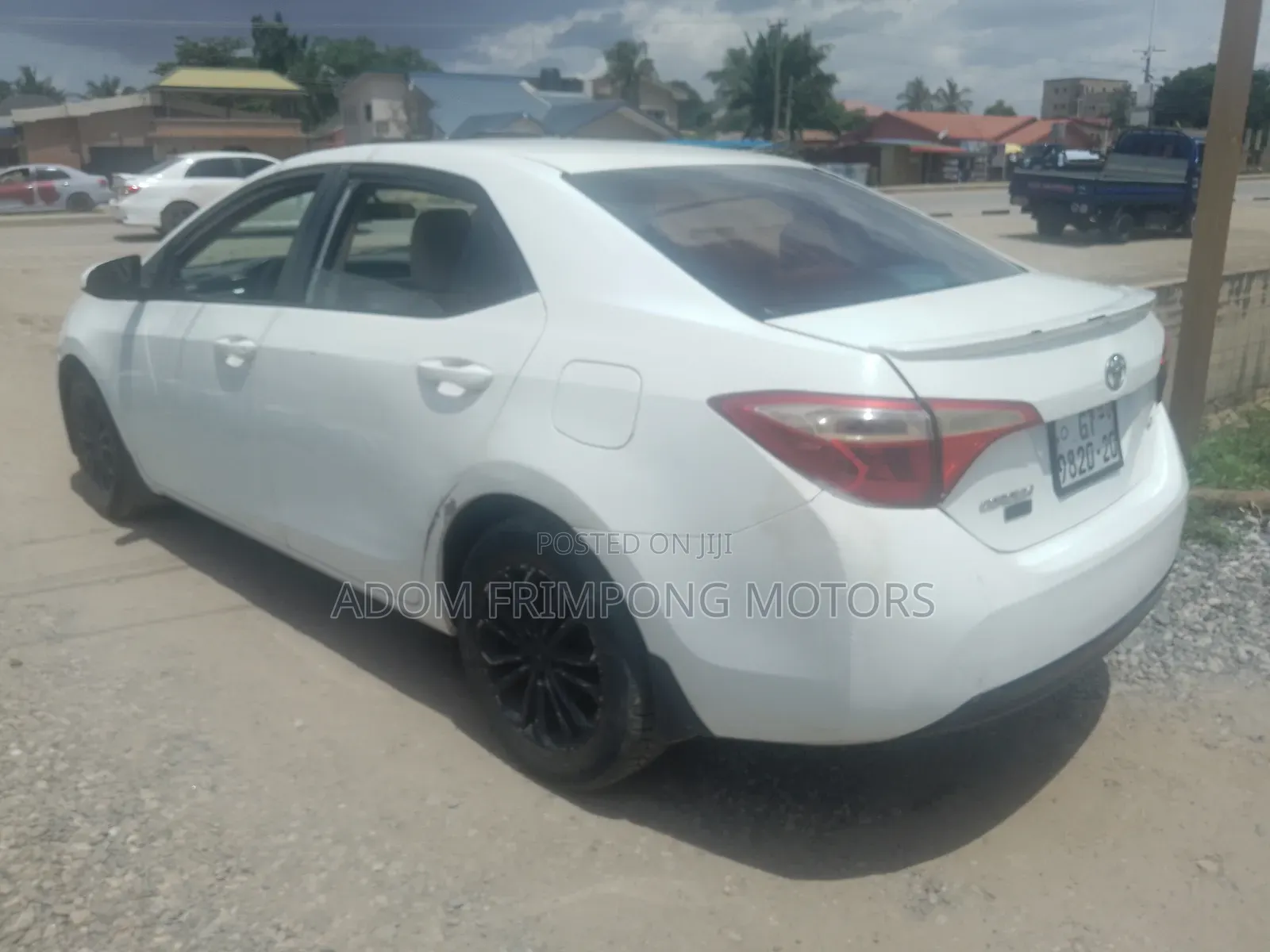 Toyota Corolla 2015 White