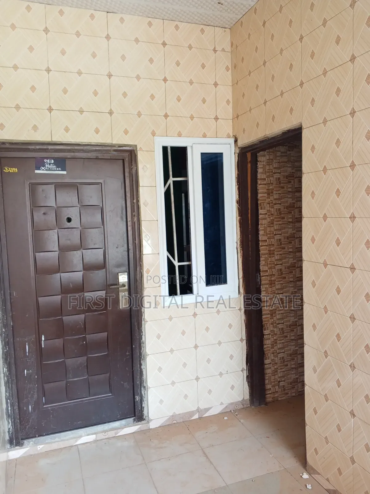1bdrm House in First Digital Real, School Park Area for rent