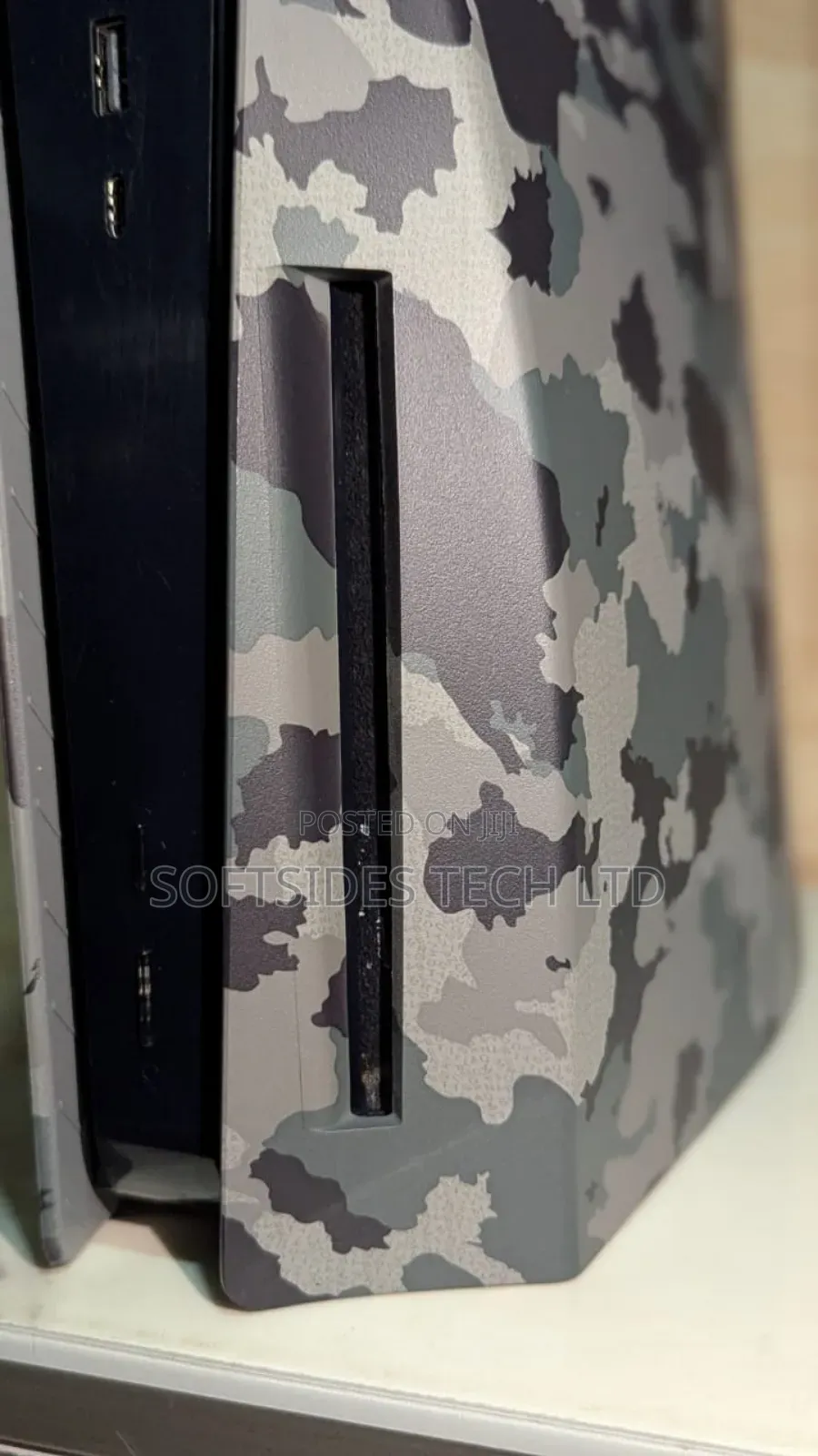 Army Plates Ps5 Standard With Games and Controller