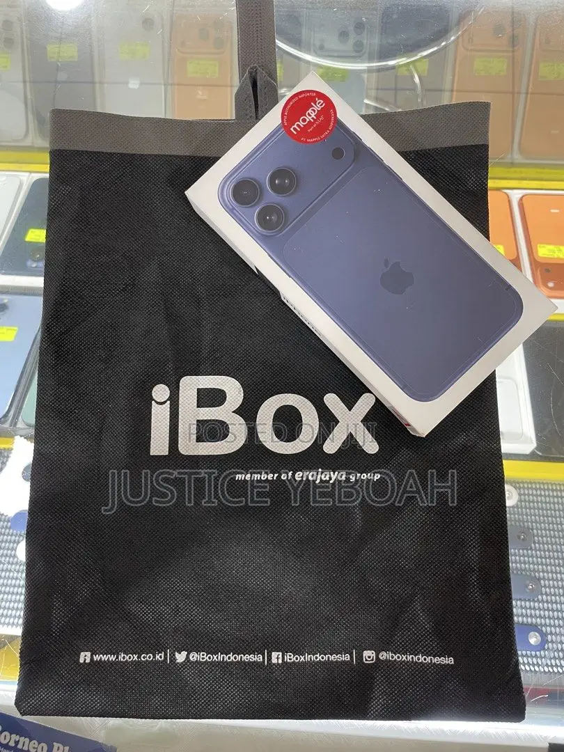 New Apple iPhone 17 Pro Max 1 TB Blue